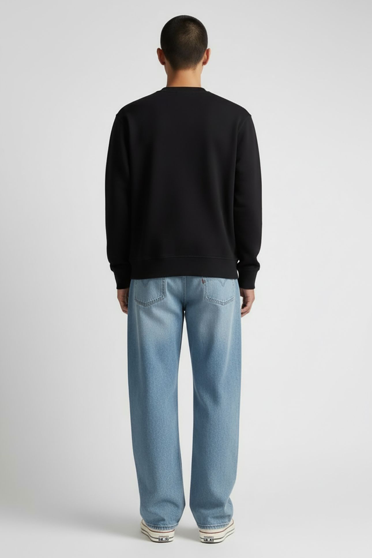 SWEATSHIRT BLACK 2