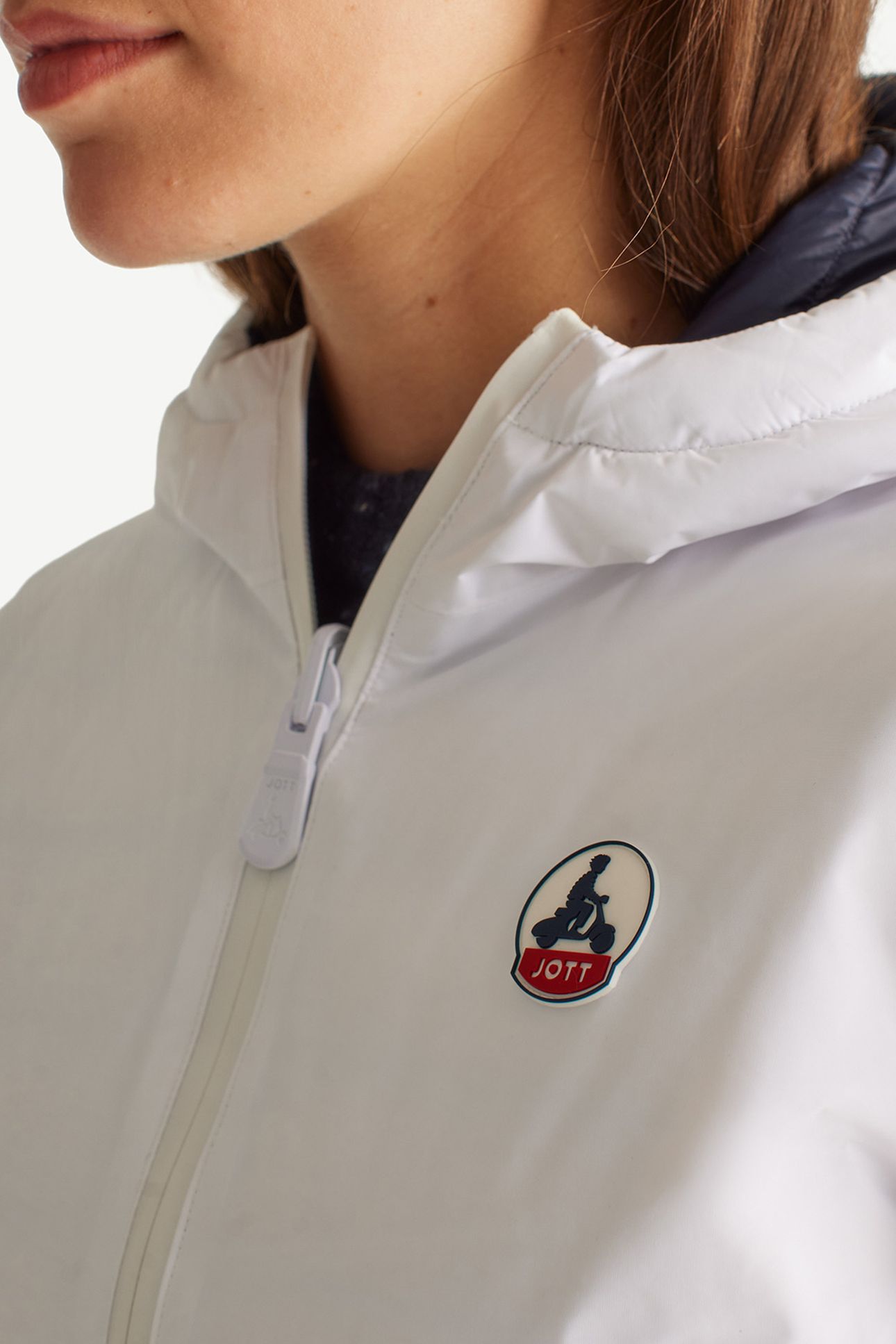 VIENNE JACKET WHITE / NAVY 9