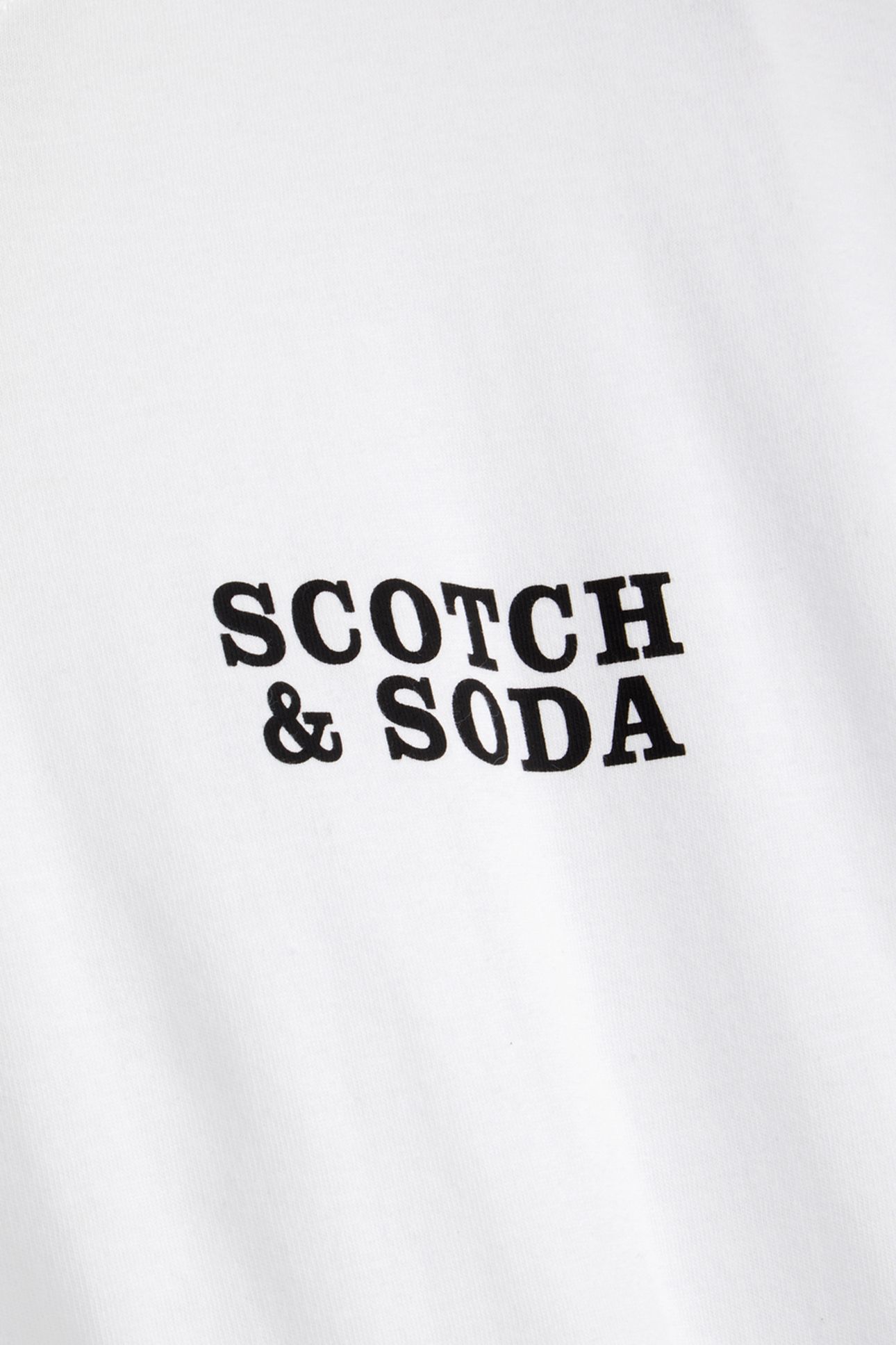 SS GRAPHIC TEE WHITE TRADITIONAL 4