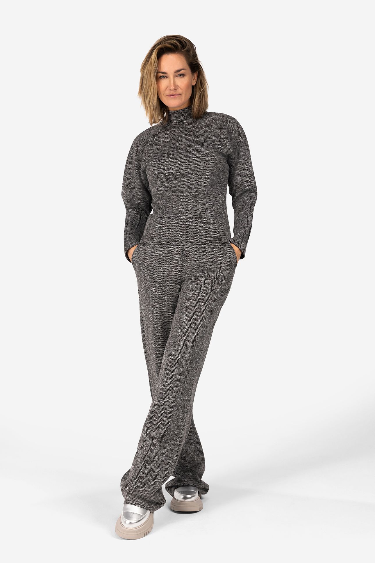 TRACILA TOPS CLASSIC GREY 1