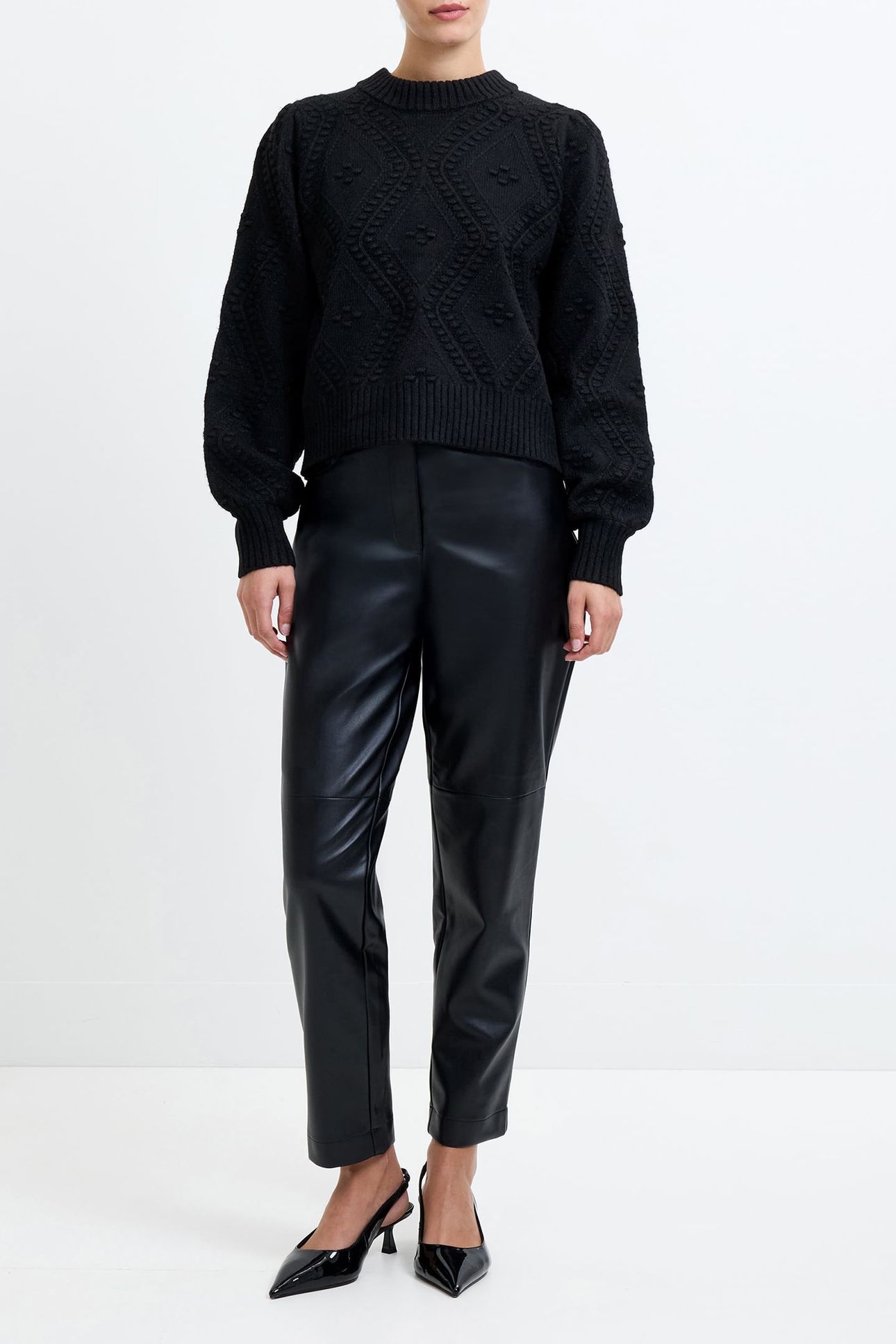 BOBBLE BOW JUMPER BLACKOUT/WHITE BOW 3