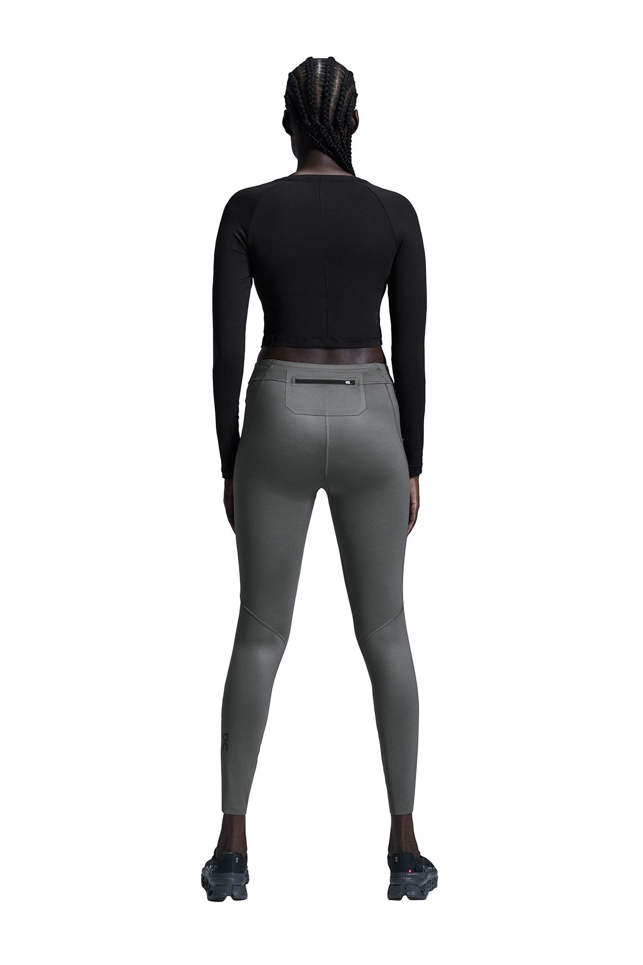 MOVEMENT LONG-T CROP BLACK 3
