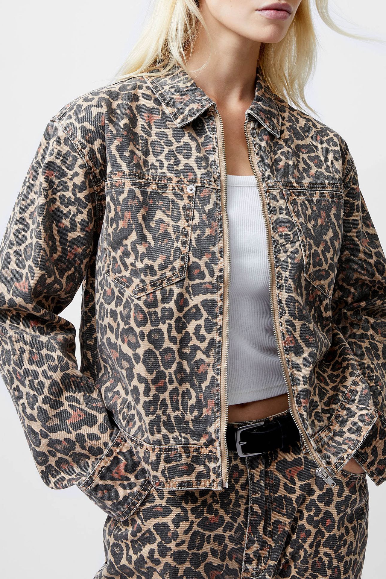 CHARLIE PRINTED DENIM JACKET LEOPARD SAND MULTI 3