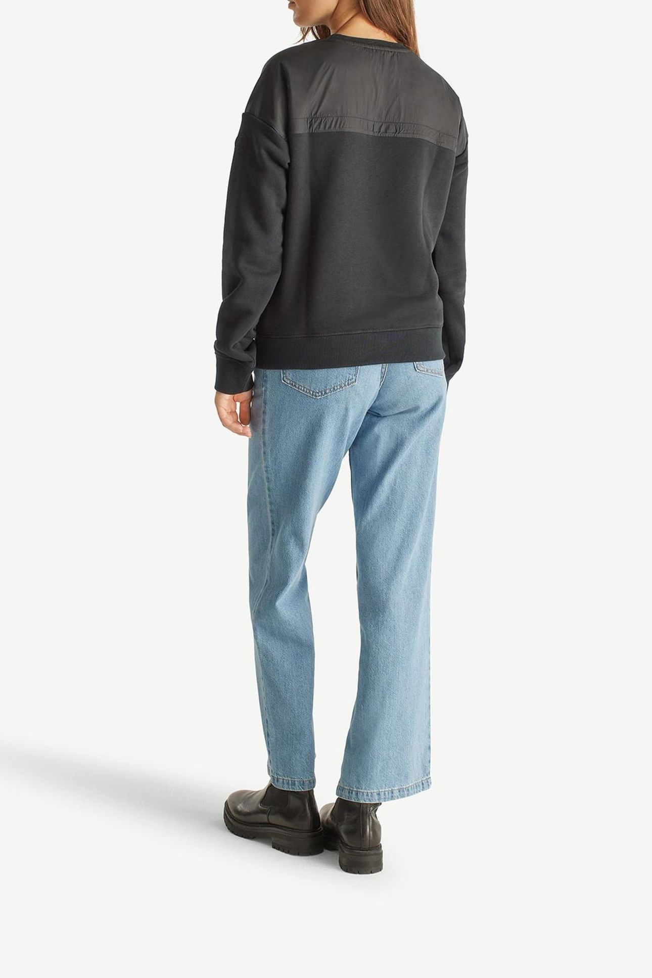 ARIANE SWEATSHIRT BLACK 3