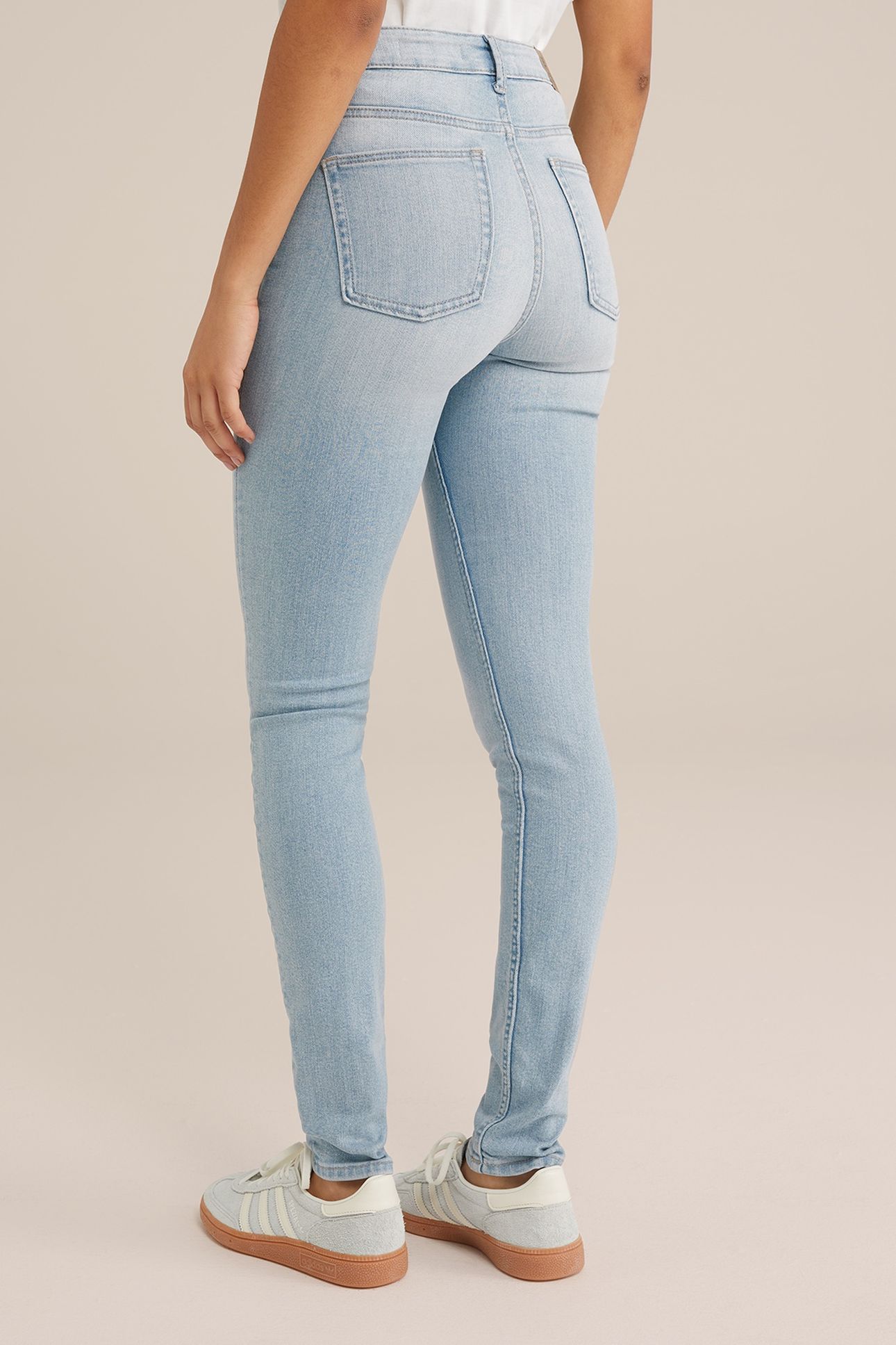 5-POCKET HIGH WAIST BRIGHT BLUE 9
