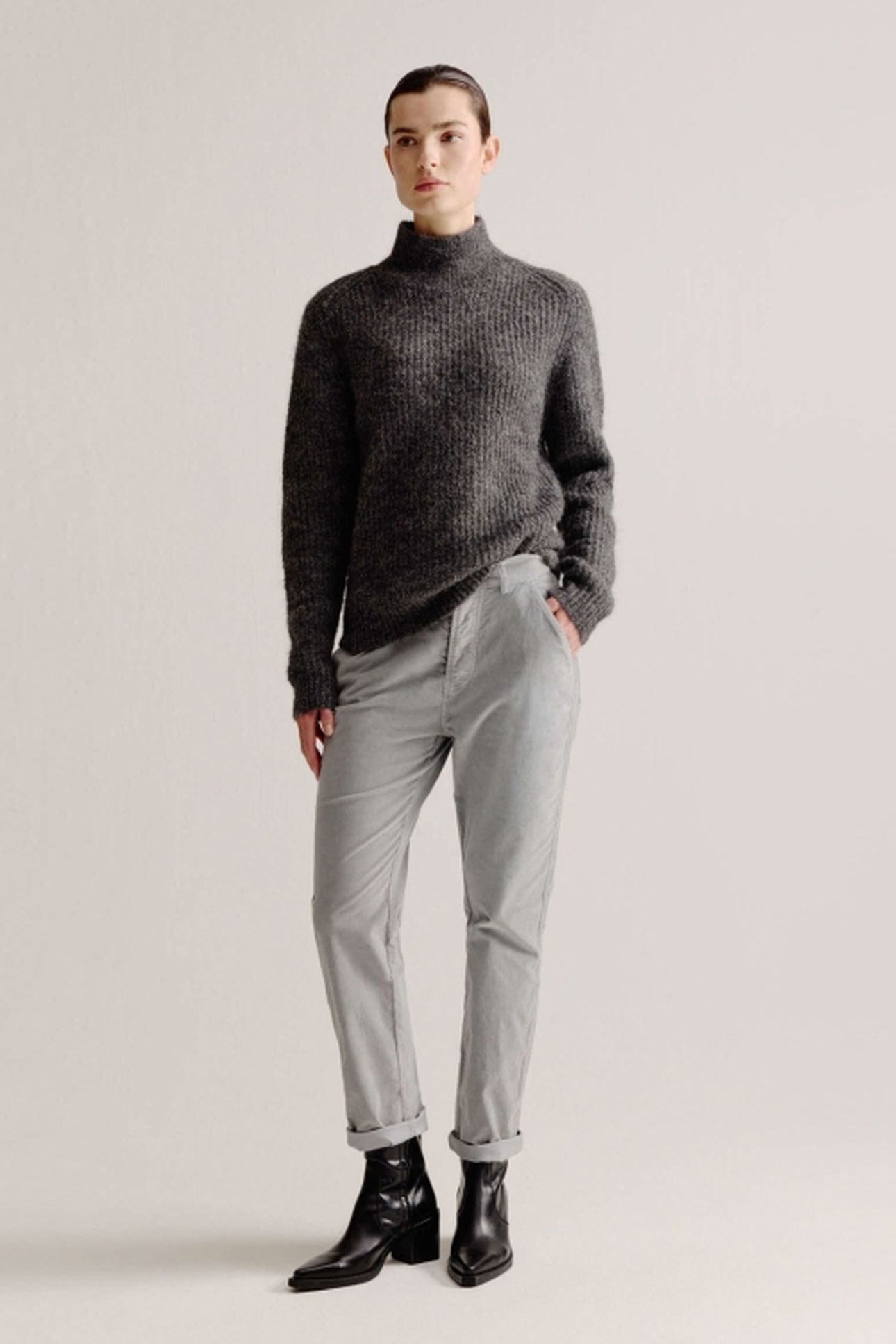 AURORA SWEATER ANTHRACITE 2