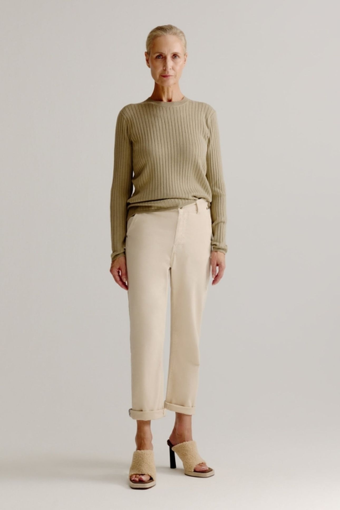 LILI SWEATER LIGHT KHAKI 1