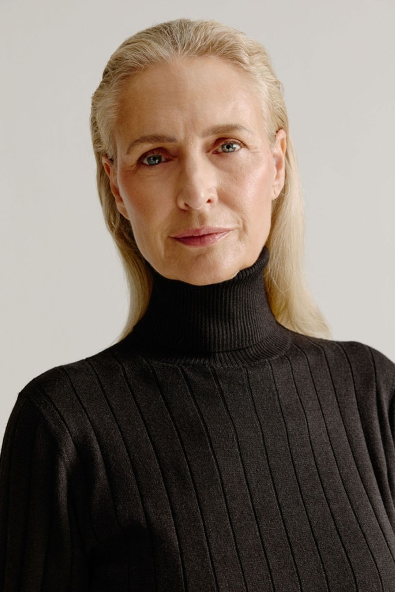 LISELOTTE TURTLE BLACK 4