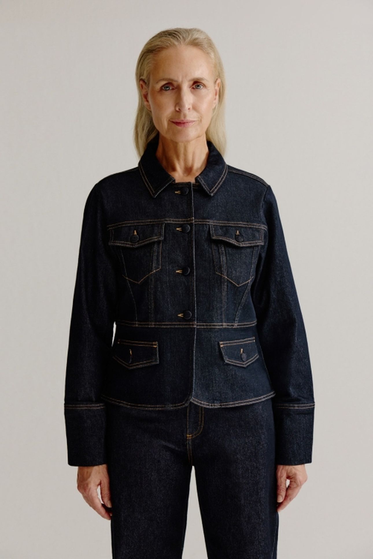 LINN JACKET BLACK 1