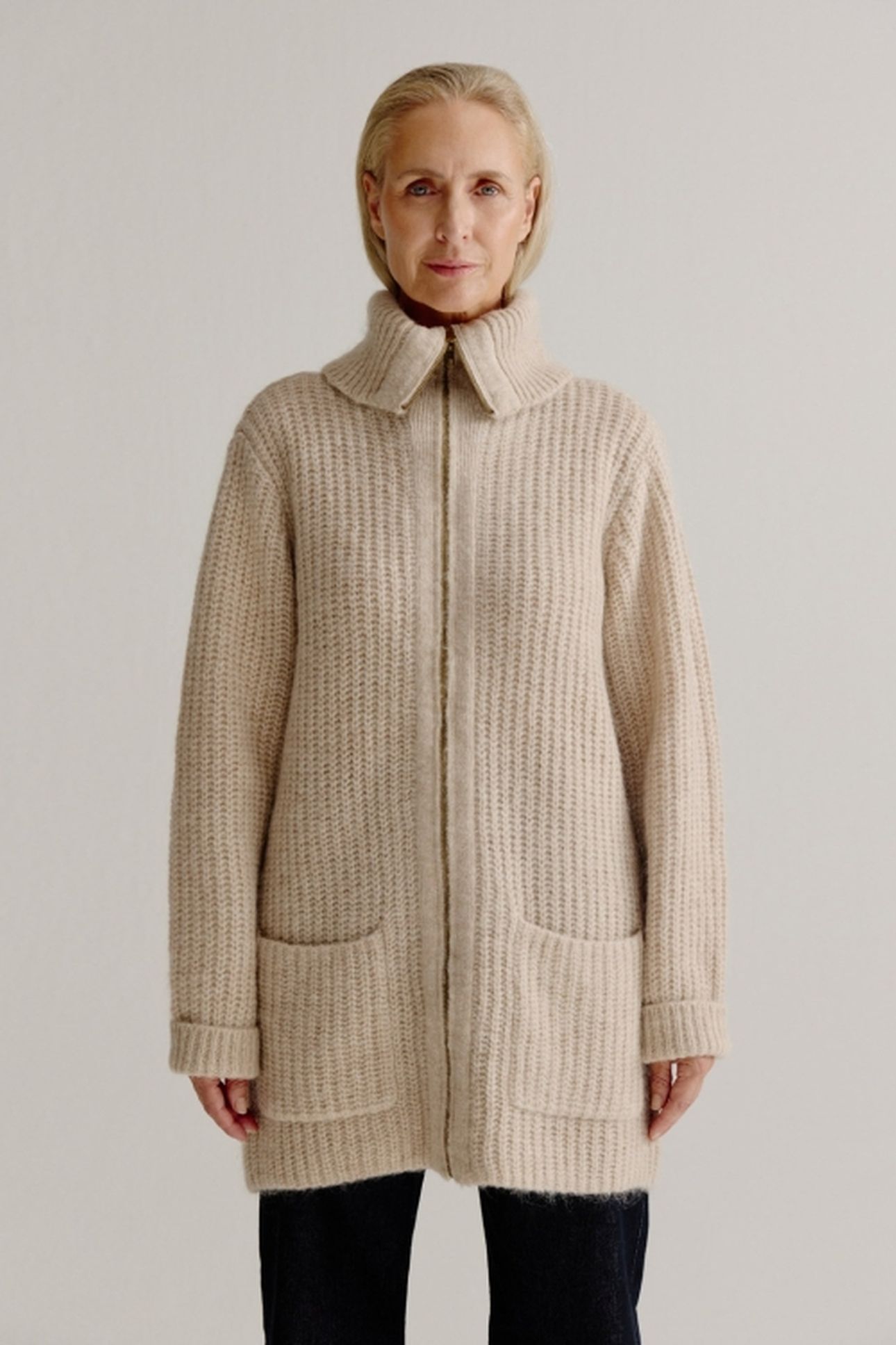 LIAM CARDIGAN LIGHT KHAKI 2