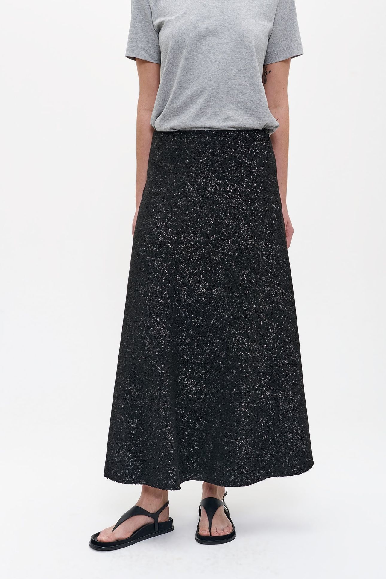 SHIMMER SKIRT BLACK 1