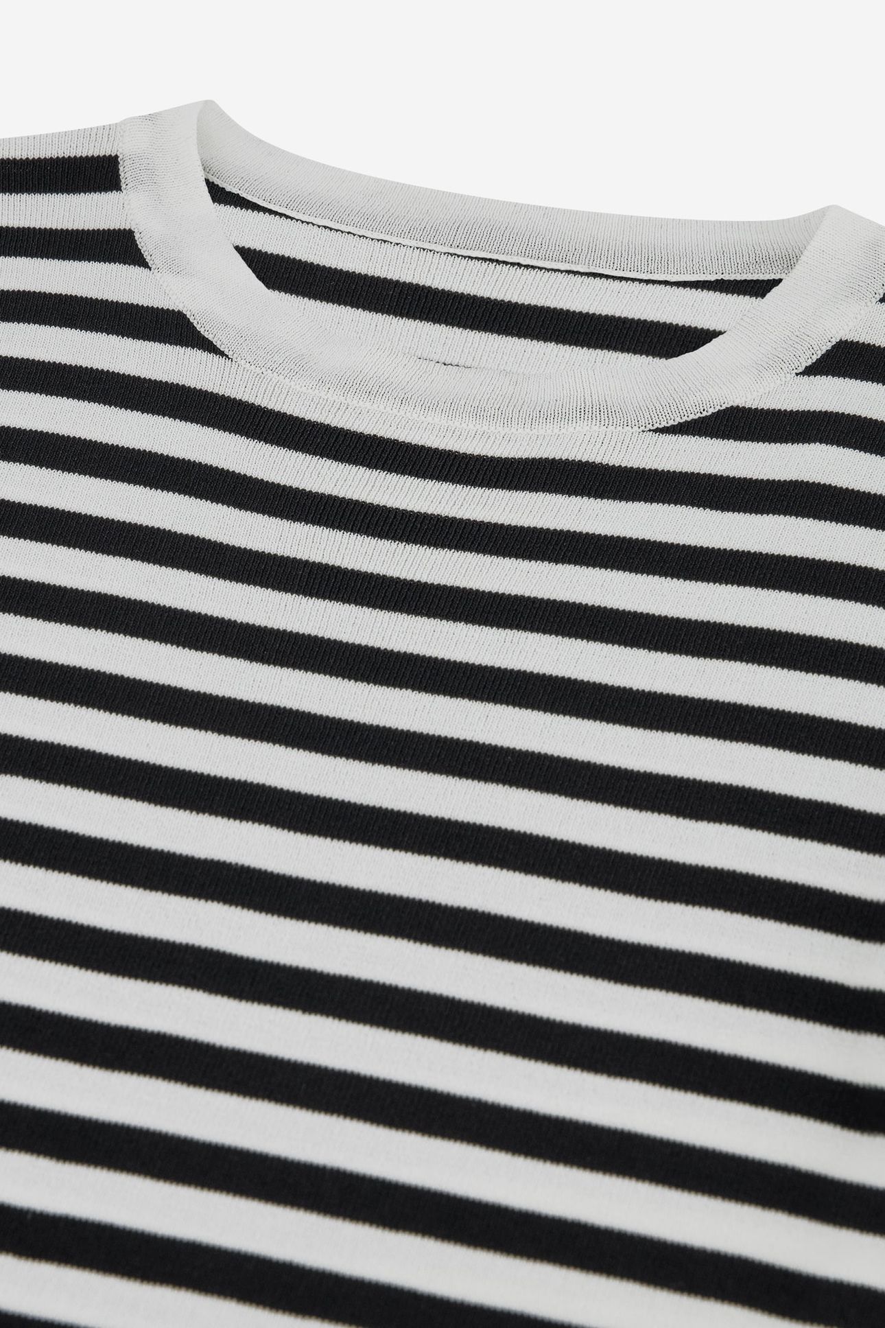 JOLIE SS STRIPE PULLOVER BLACK/OFF WHITE 3
