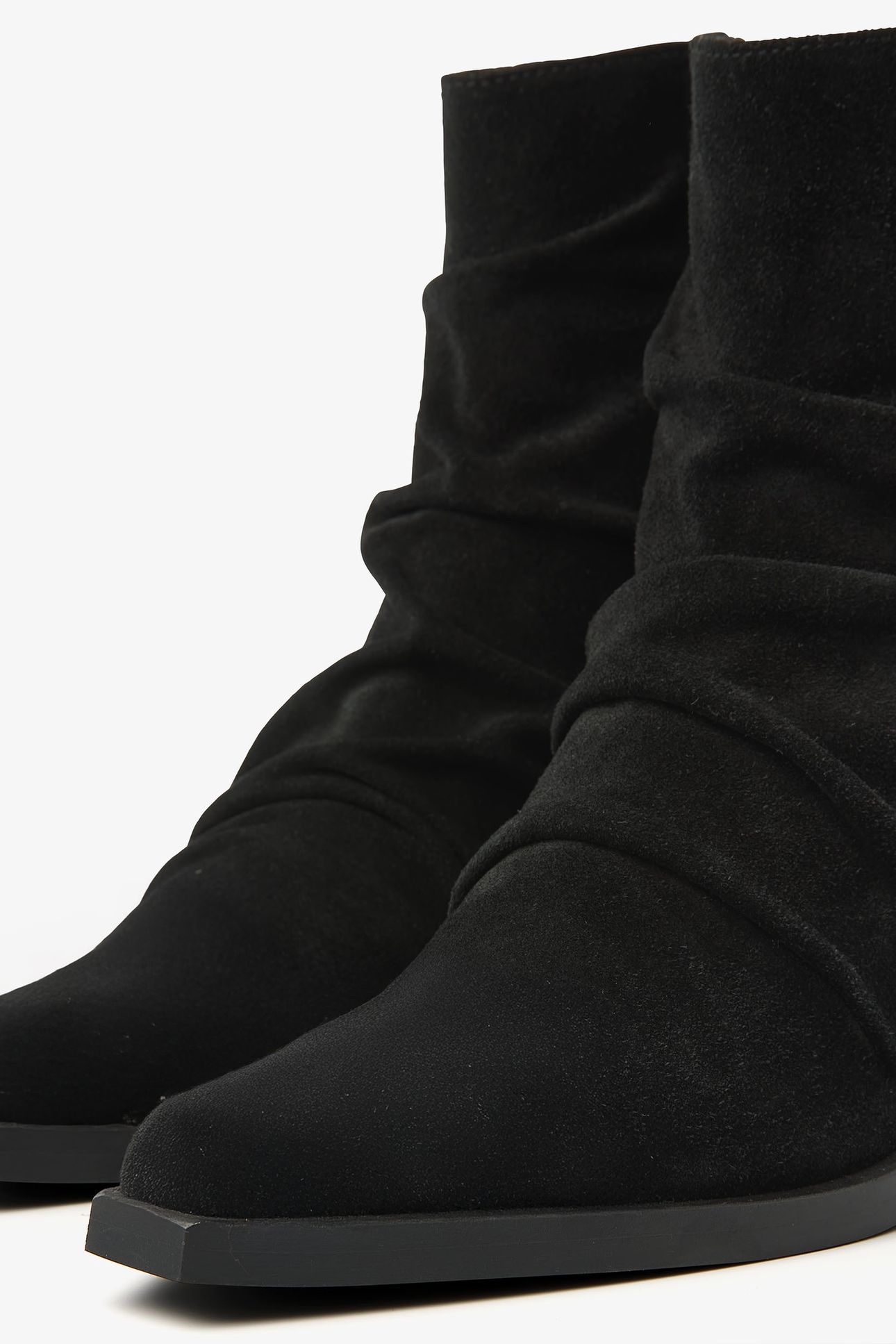 DO BERKLEY BLACK 5