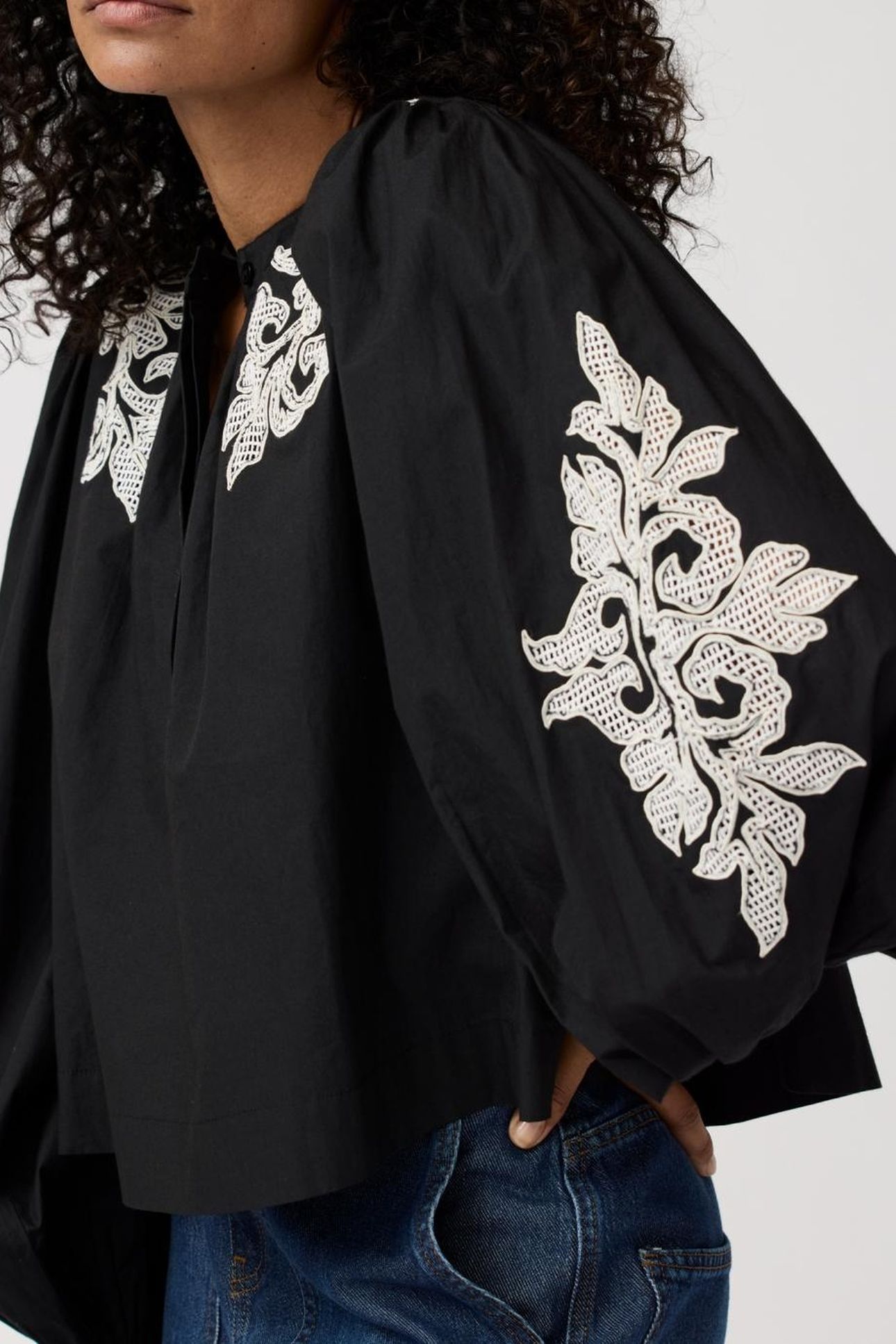 HELEN TOP BLACK 2