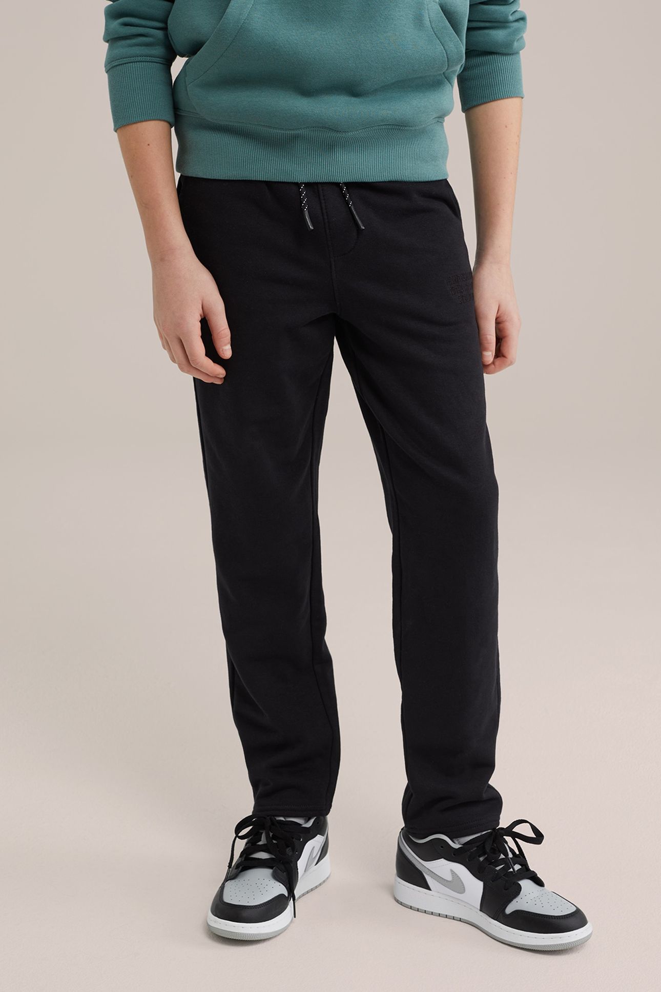 JOGGING PANTS BLACK 1