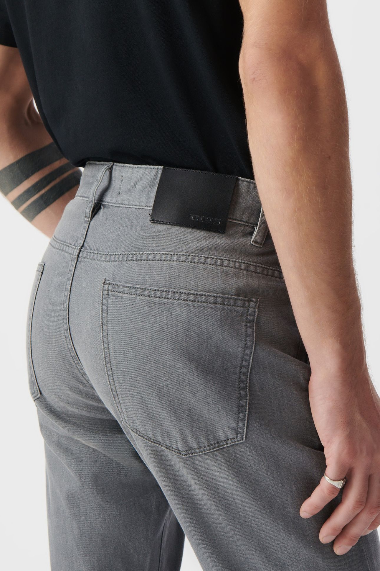 GREY BEN TAPERED JEANS BEN 3