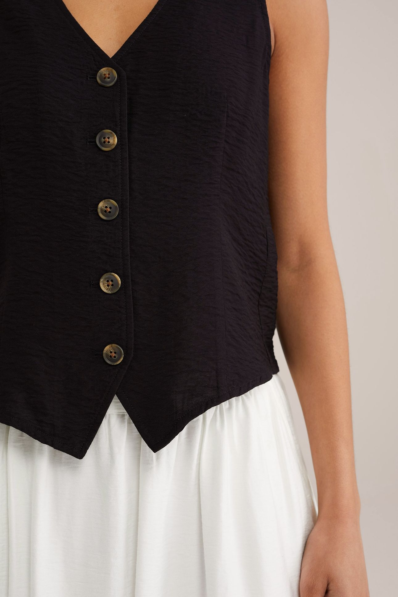 GILET BLACK 6