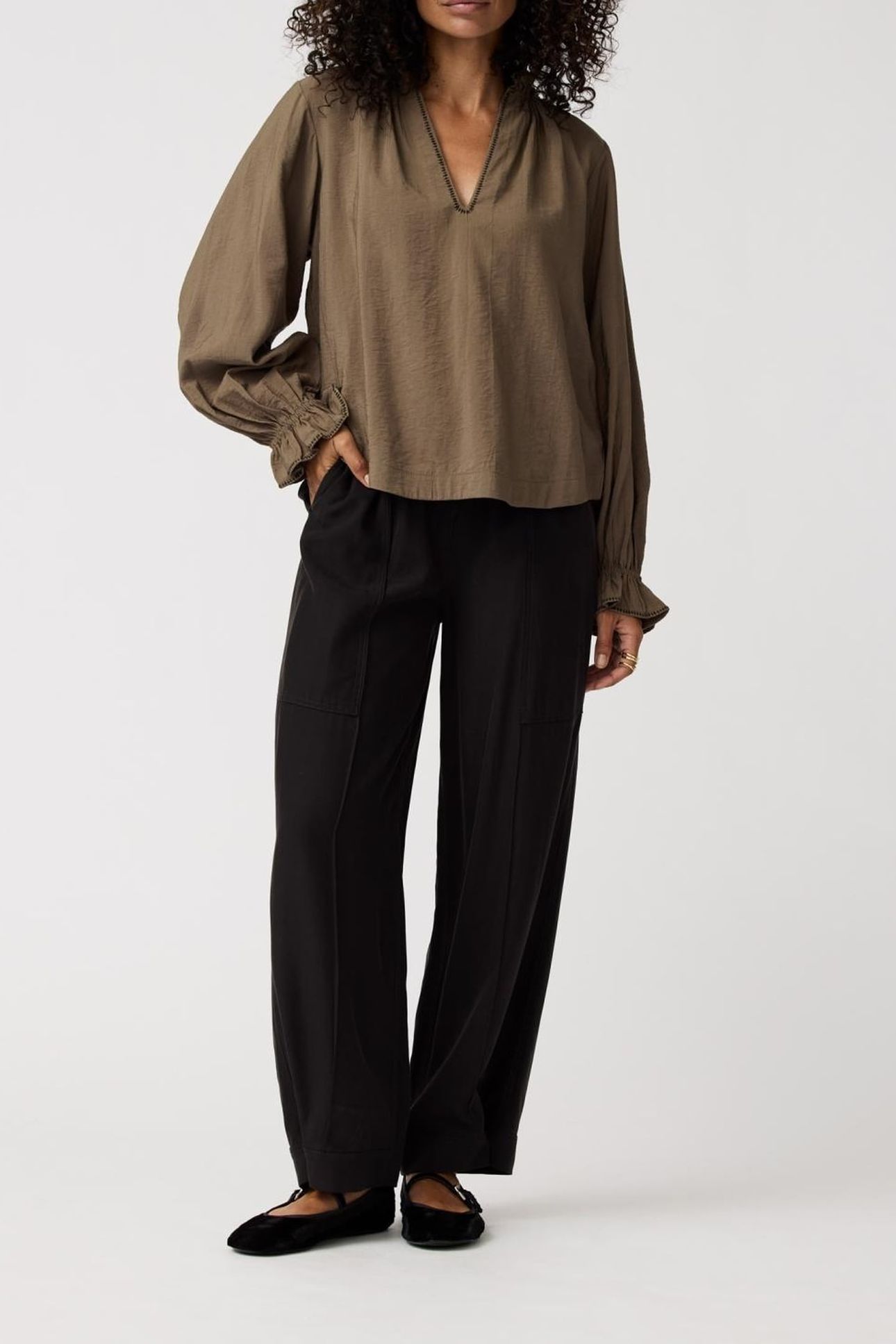 ELLA TOP KHAKI 1