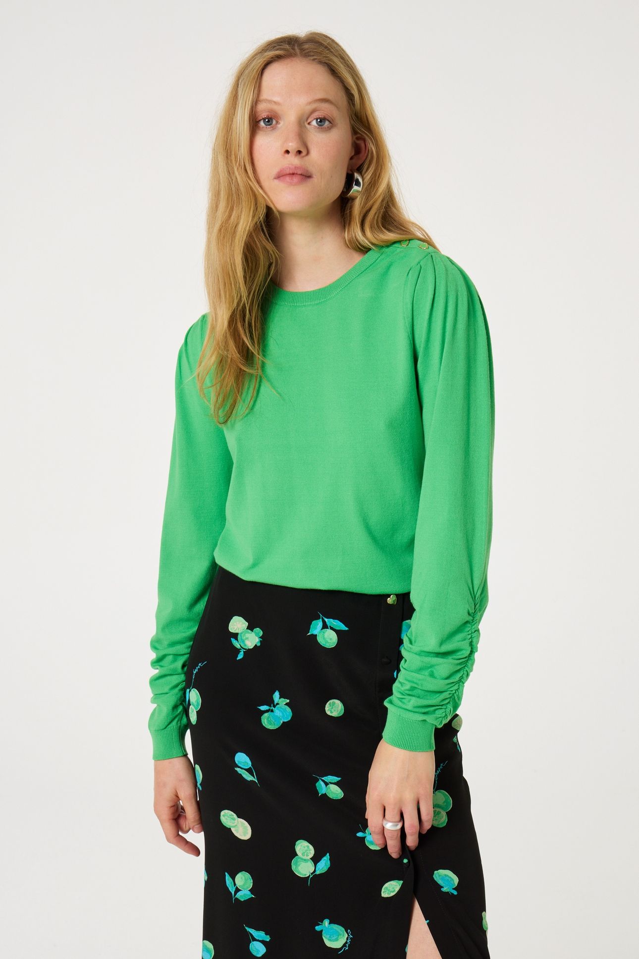 MOLLY SCRUNCH PULLOVER GREEN APPLE 2