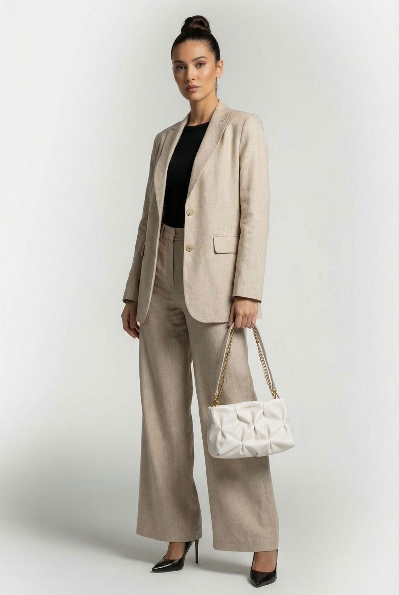 SHOULDER BAG IN TEXTURED LEATHER 1