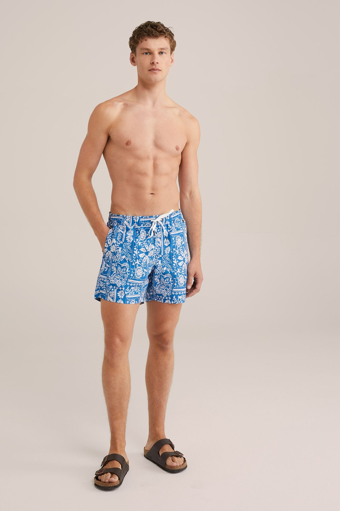 BEACH SHORT BLUE 6