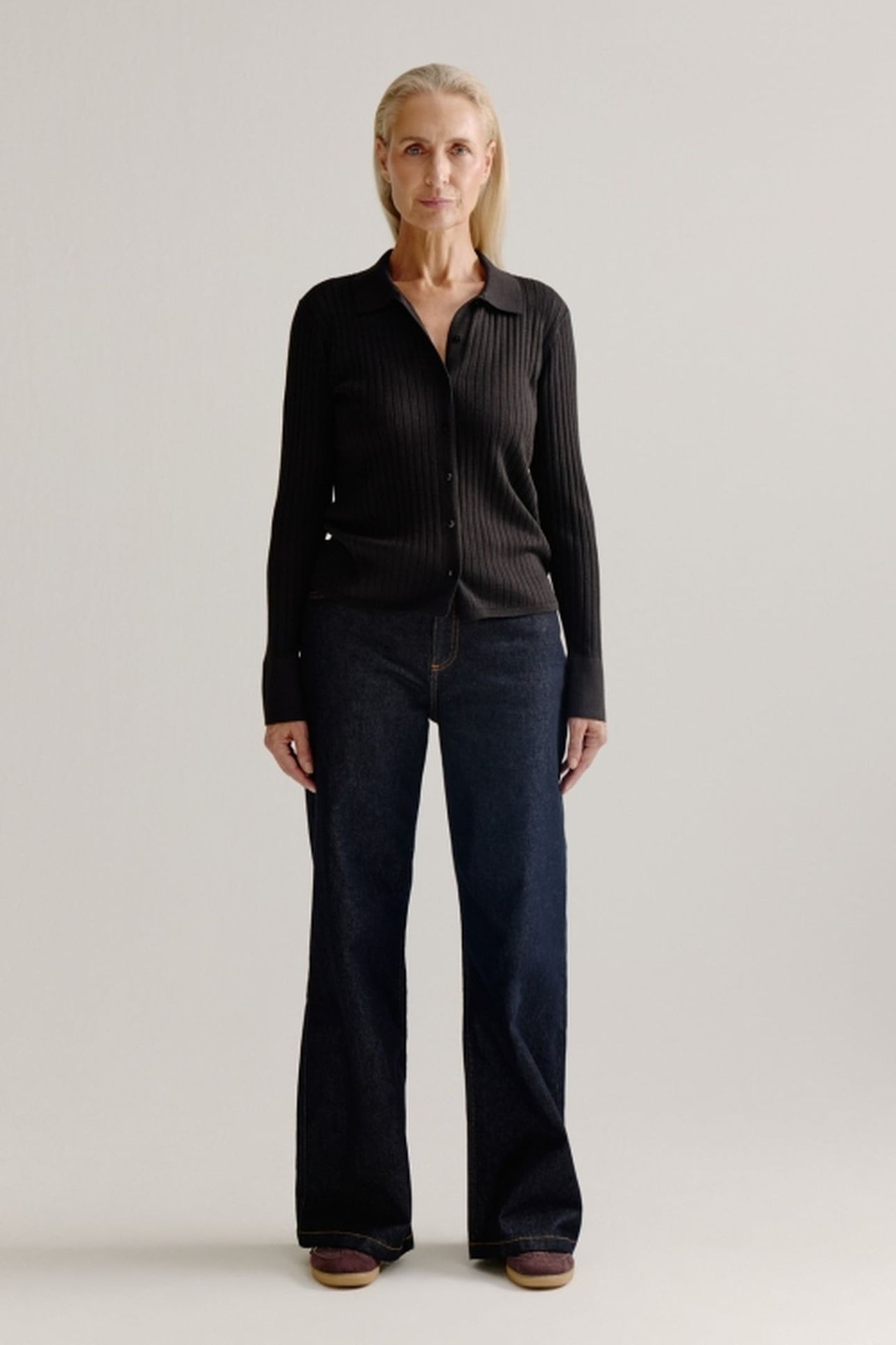 LILA CARDIGAN BLACK 1