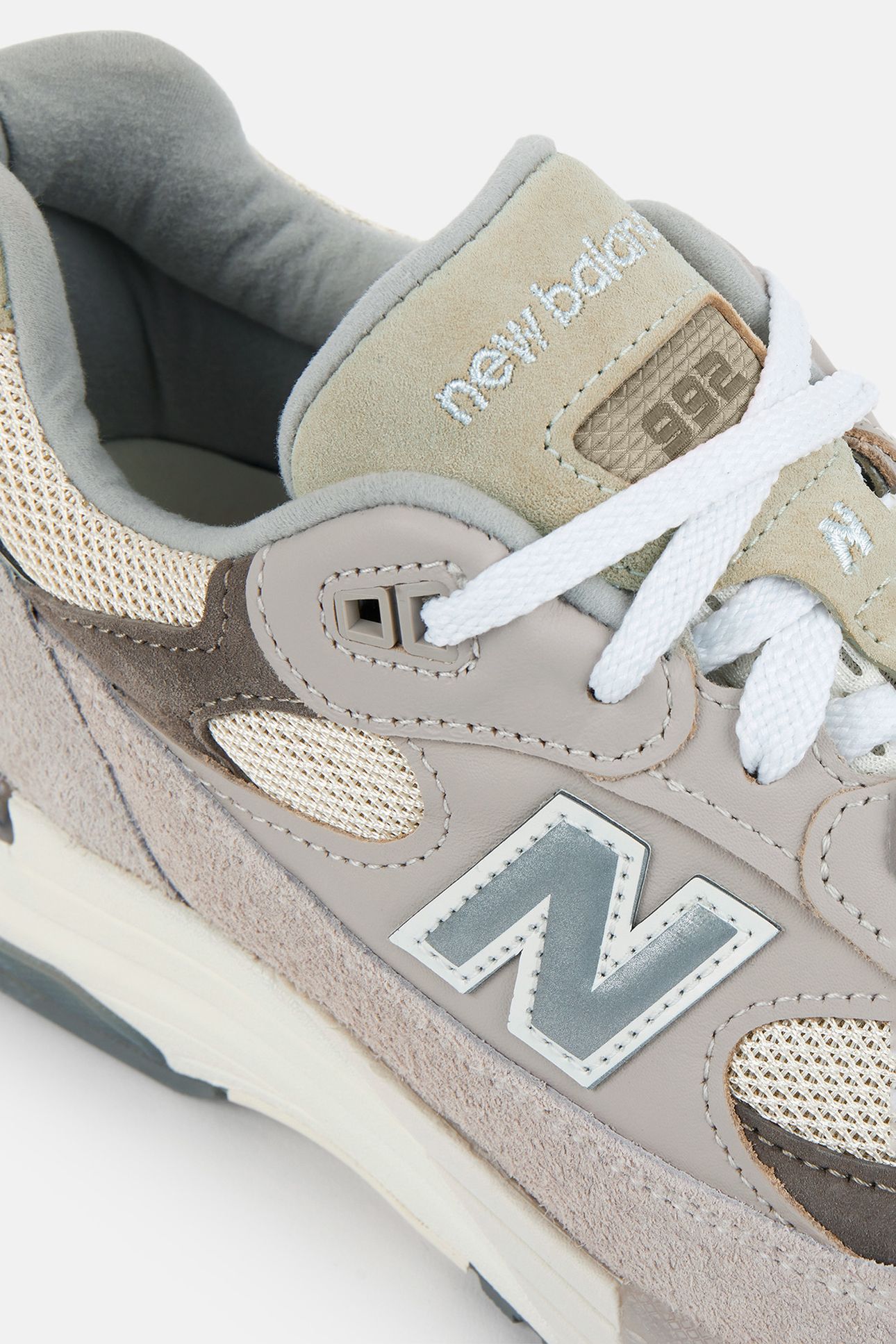 UNISEX MADE IN USA 992 MOONROCK 6