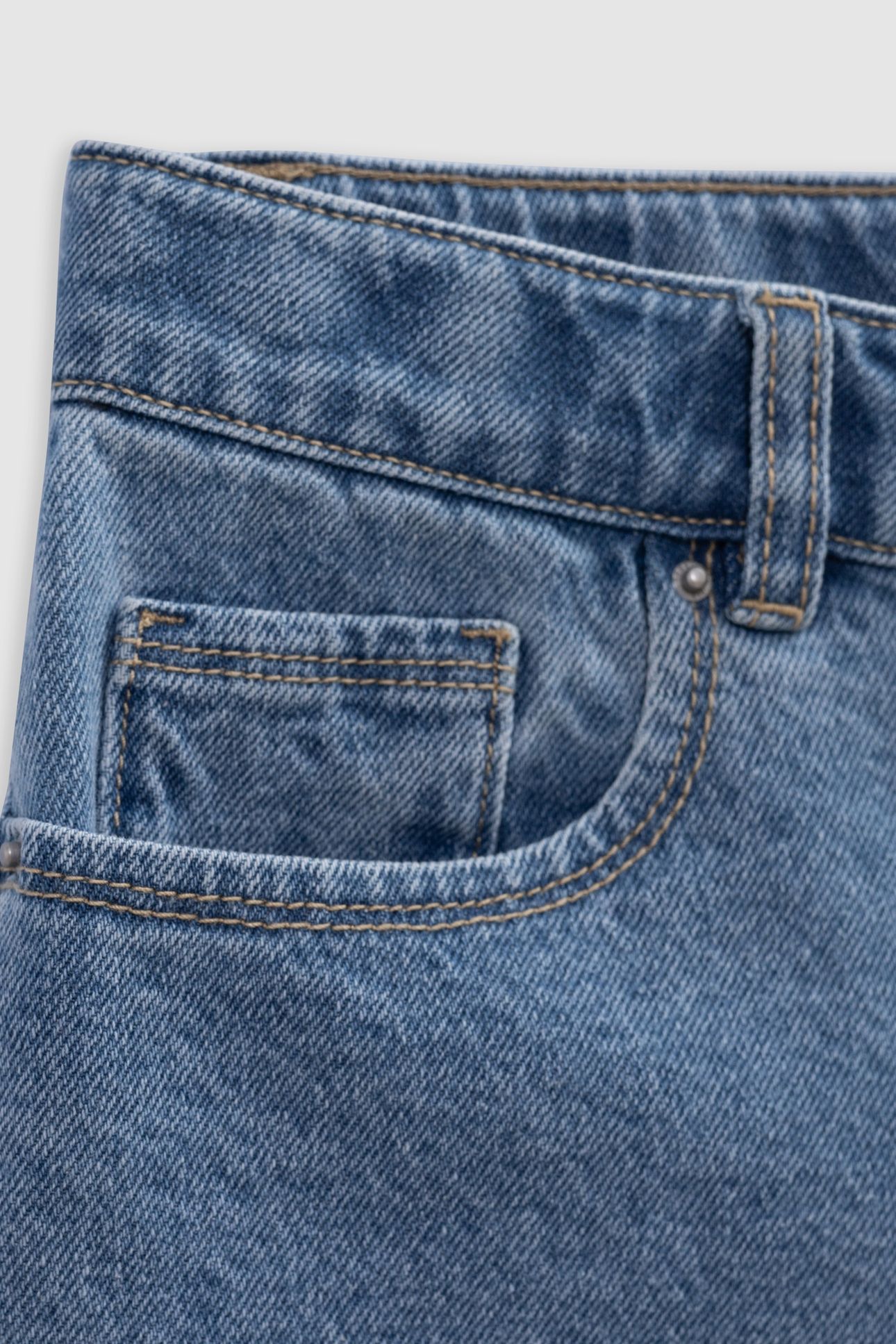 BLUE DENIM SHORTS WITH FRINGED EDGES 6