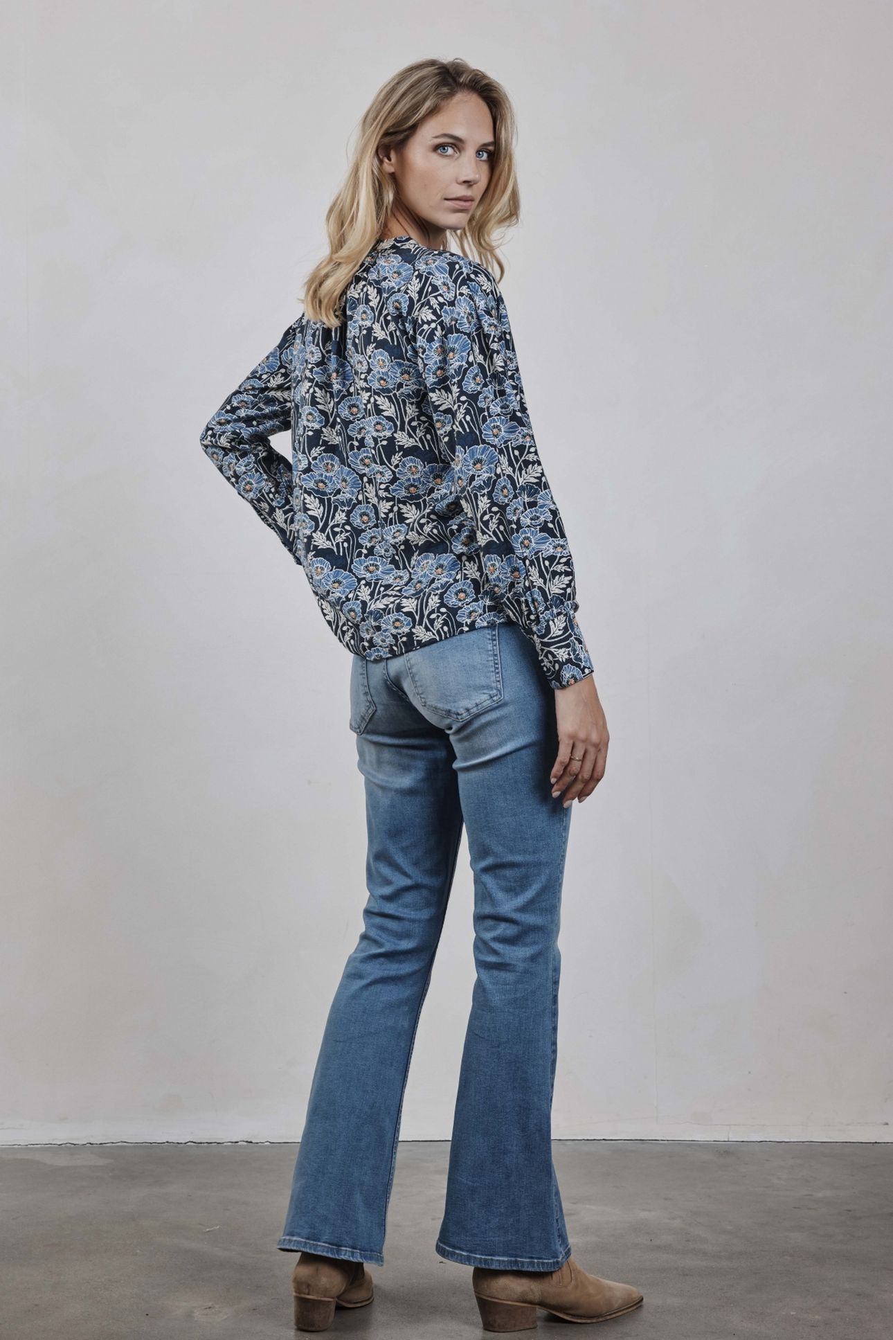 BLOUSE SARI BLUE LOTTI PRINT 4