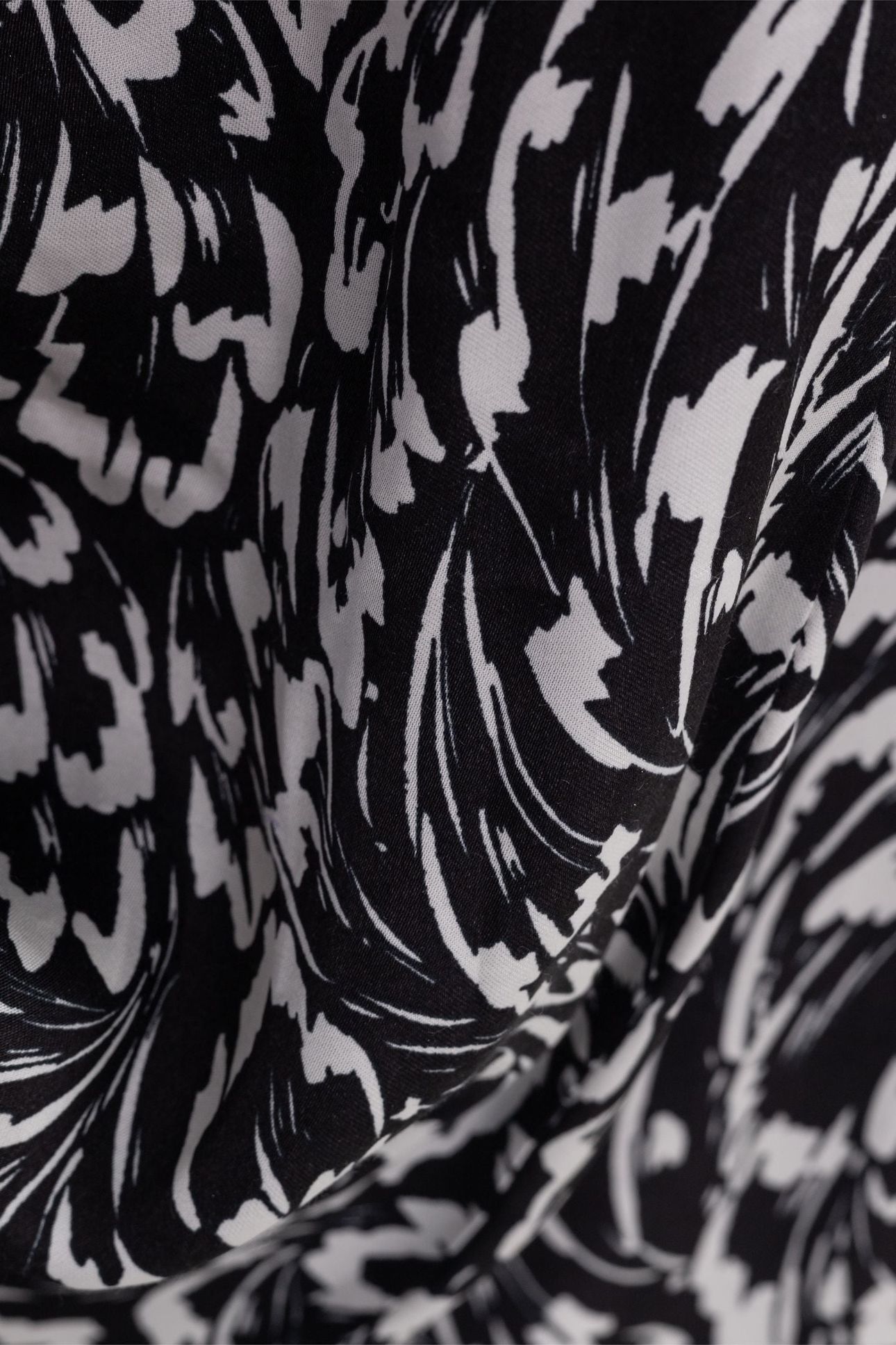 LENZING™ ECOVERO™ MINIMAL FLOWER BOW DRESS 7