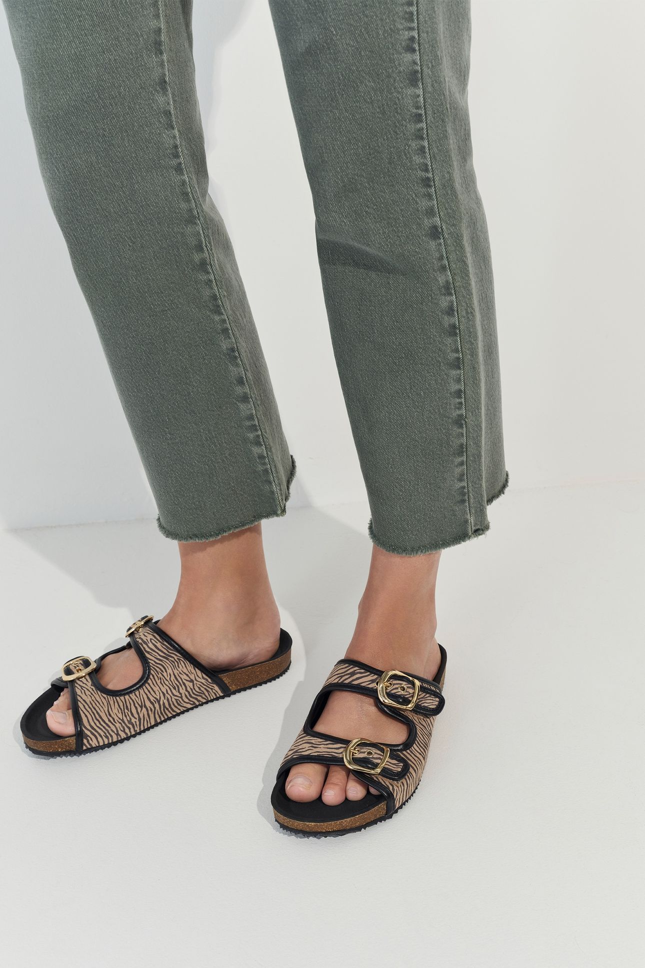 LE KARLIE - KHAKI 7/8 BOOTCUT JEANS 7
