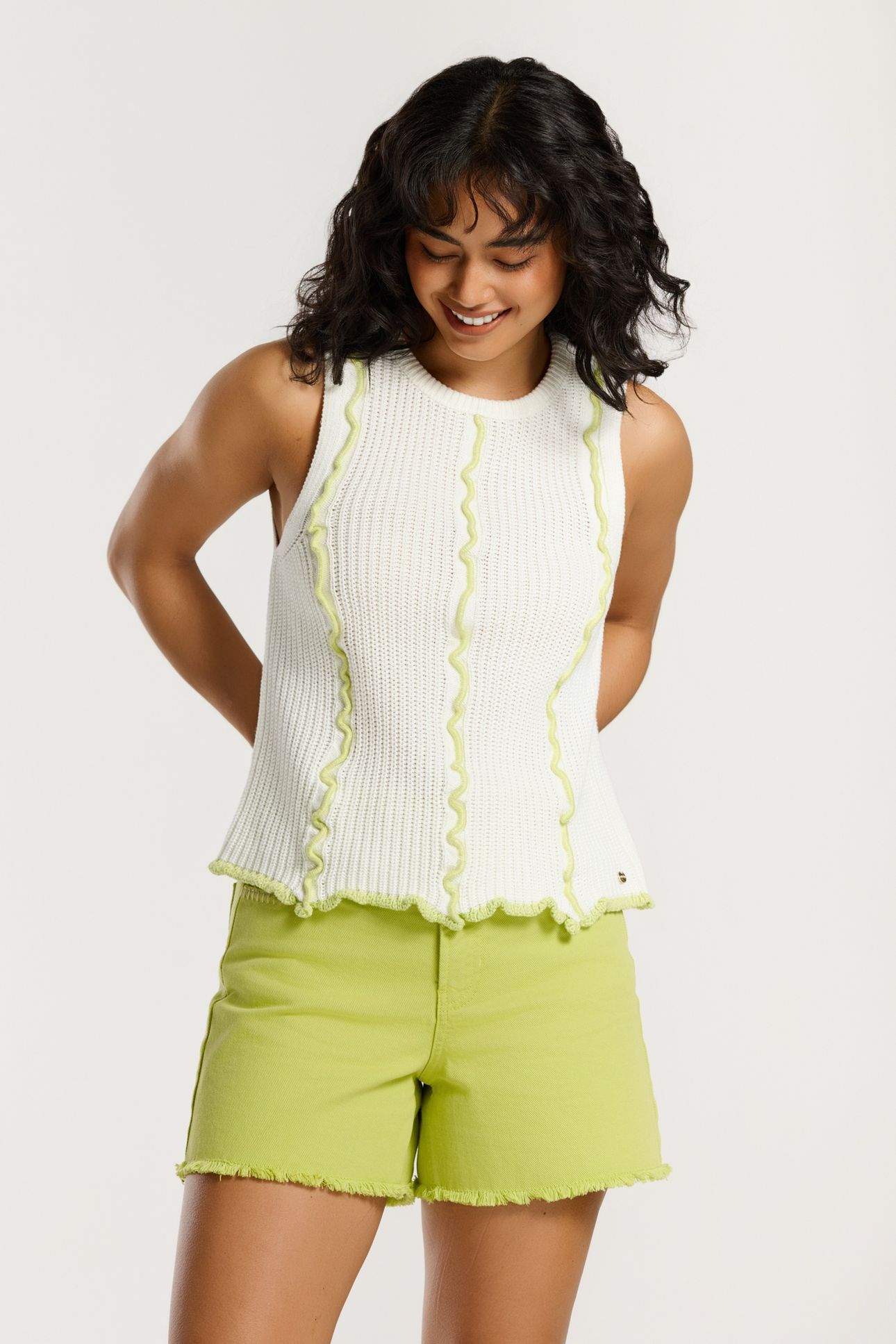 CARLA SHORTS GREEN PISTACHE 4