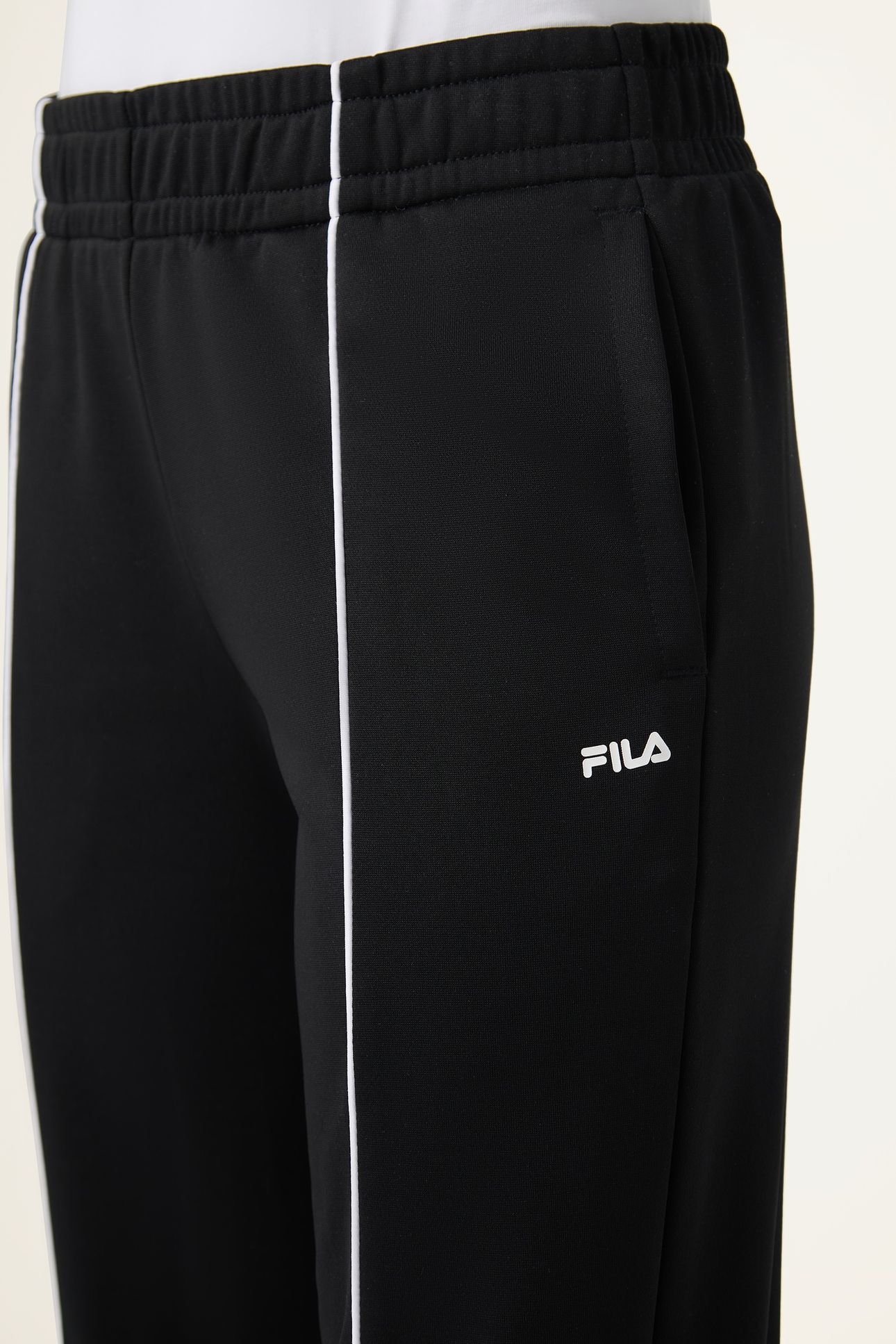 RIVOLI WIDE TRACK PANTS BLACK 6