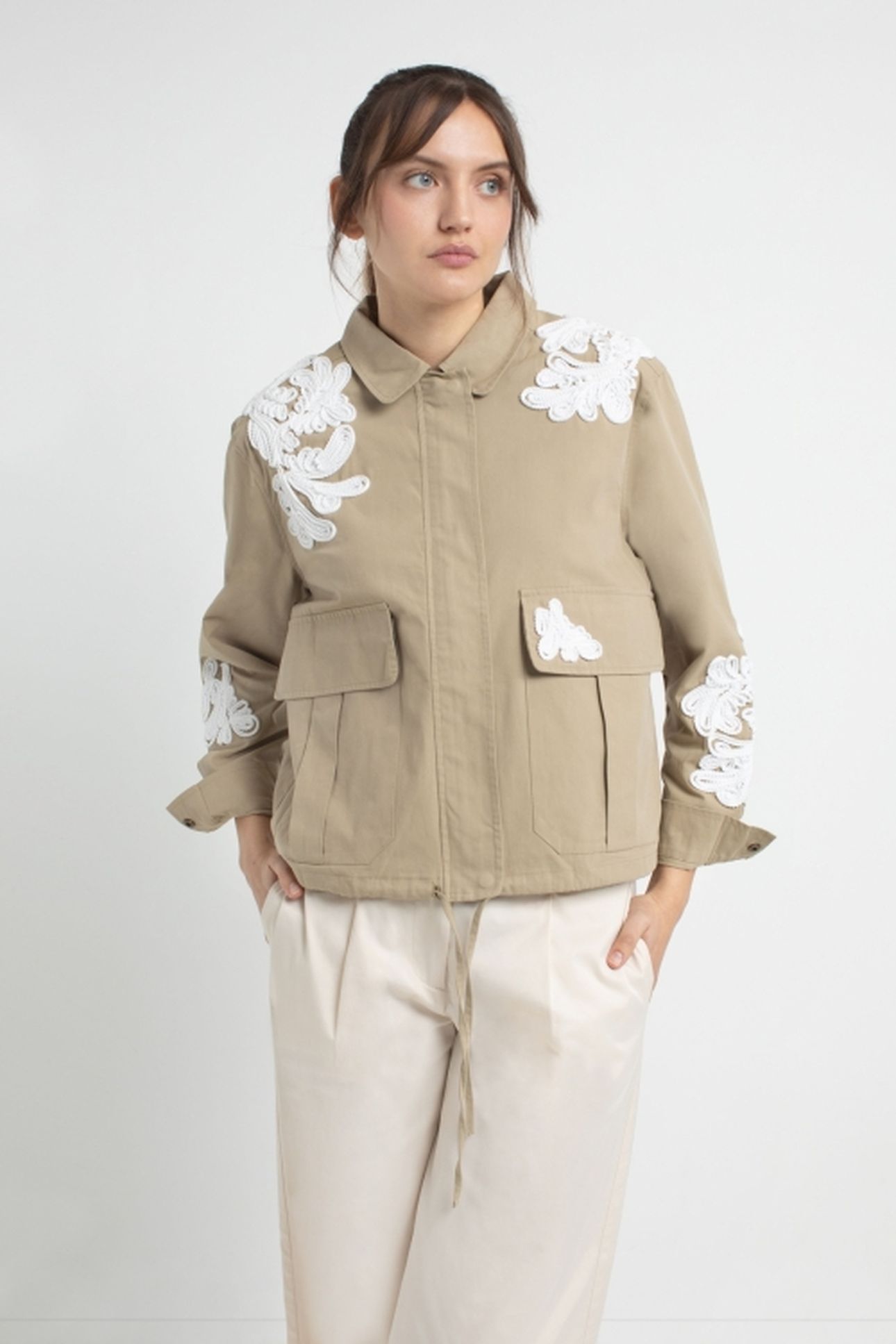JEANNETTE JACKET LIGHT OLIVE 4