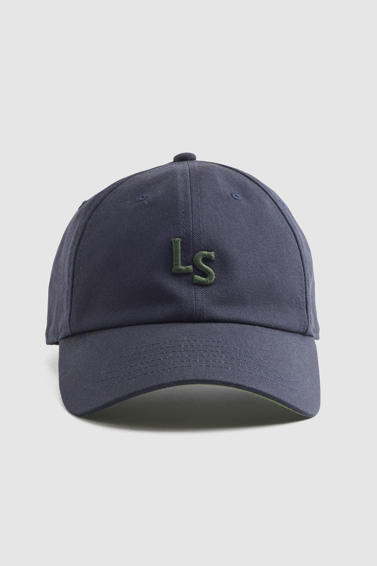 LS MONOGRAM CAP W NAVY BLAZER 3