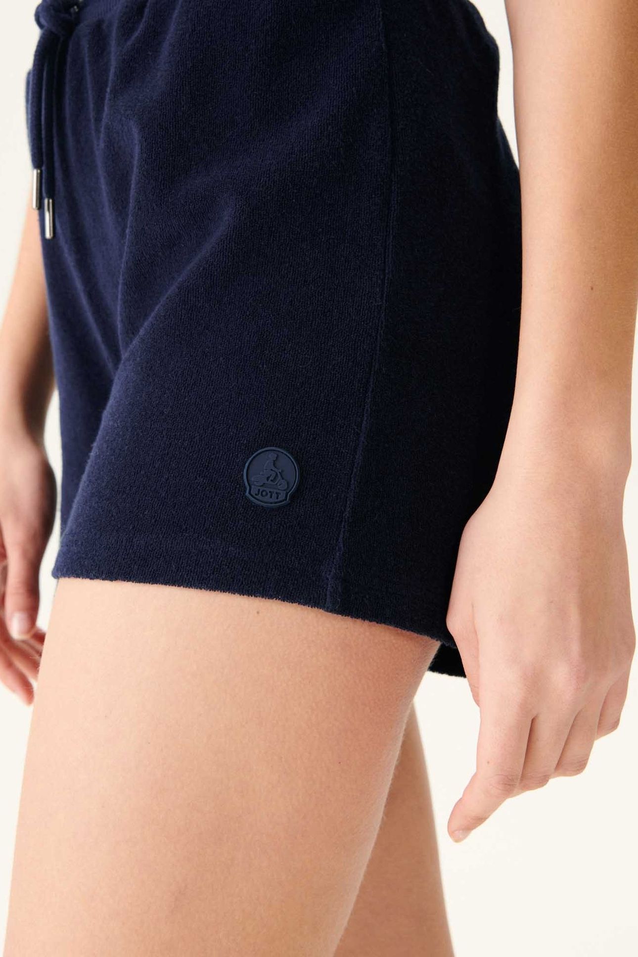 ALICANTE SHORTS NAVY 3