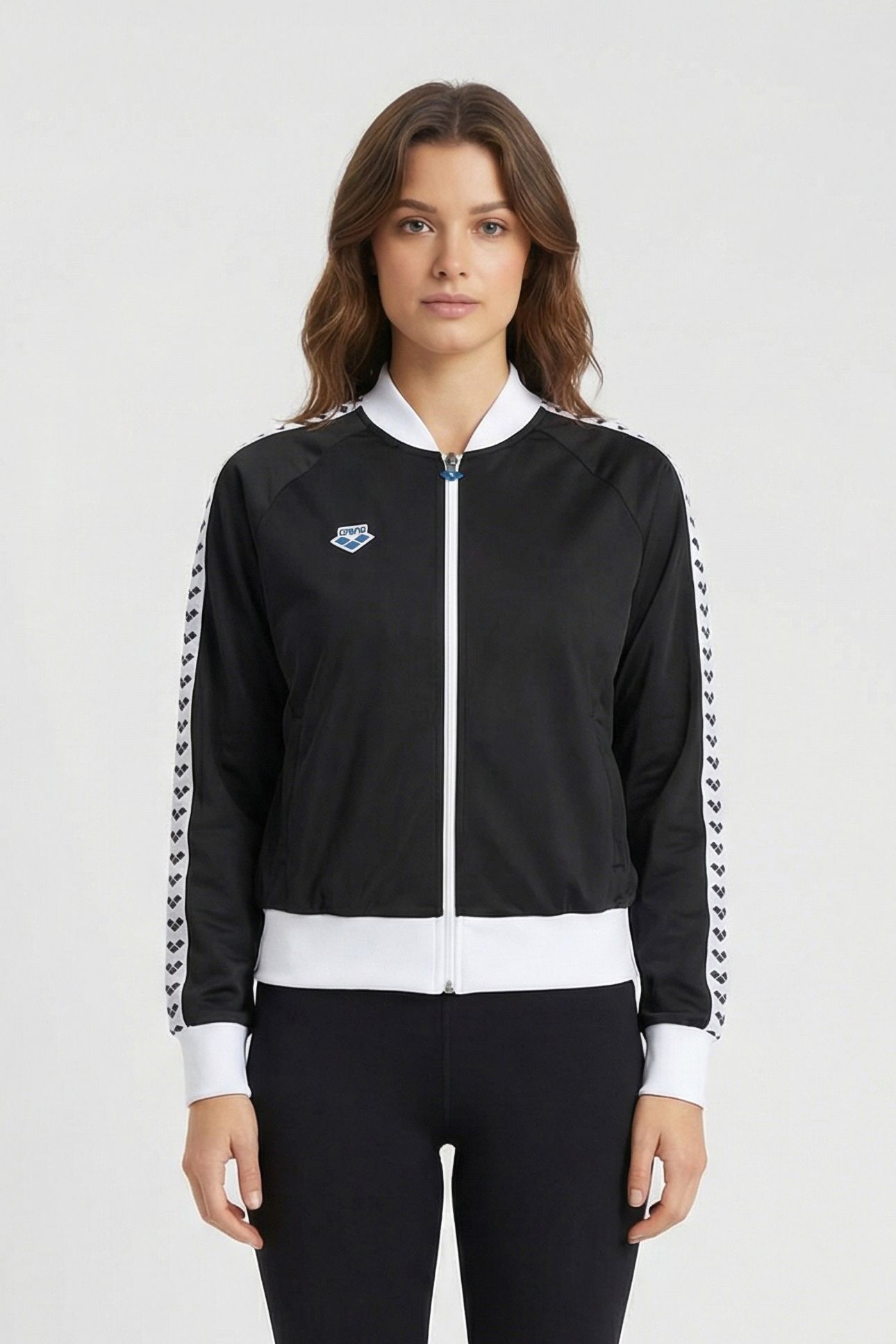 W RELAX IV TEAM JACKET BLACK-WHITE-BLACK 1