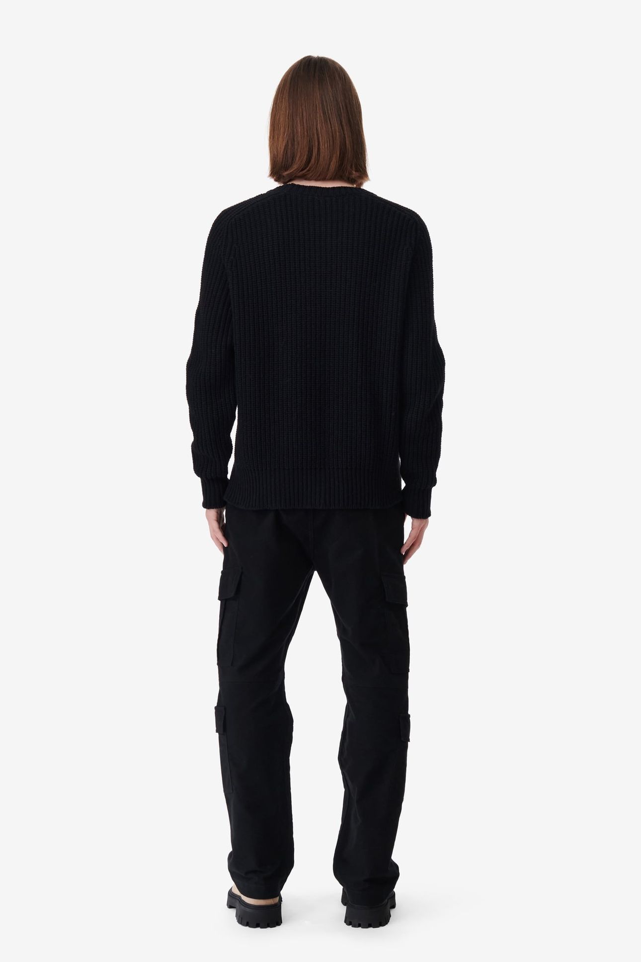 ADEQUE PULLOVER BLACK 3