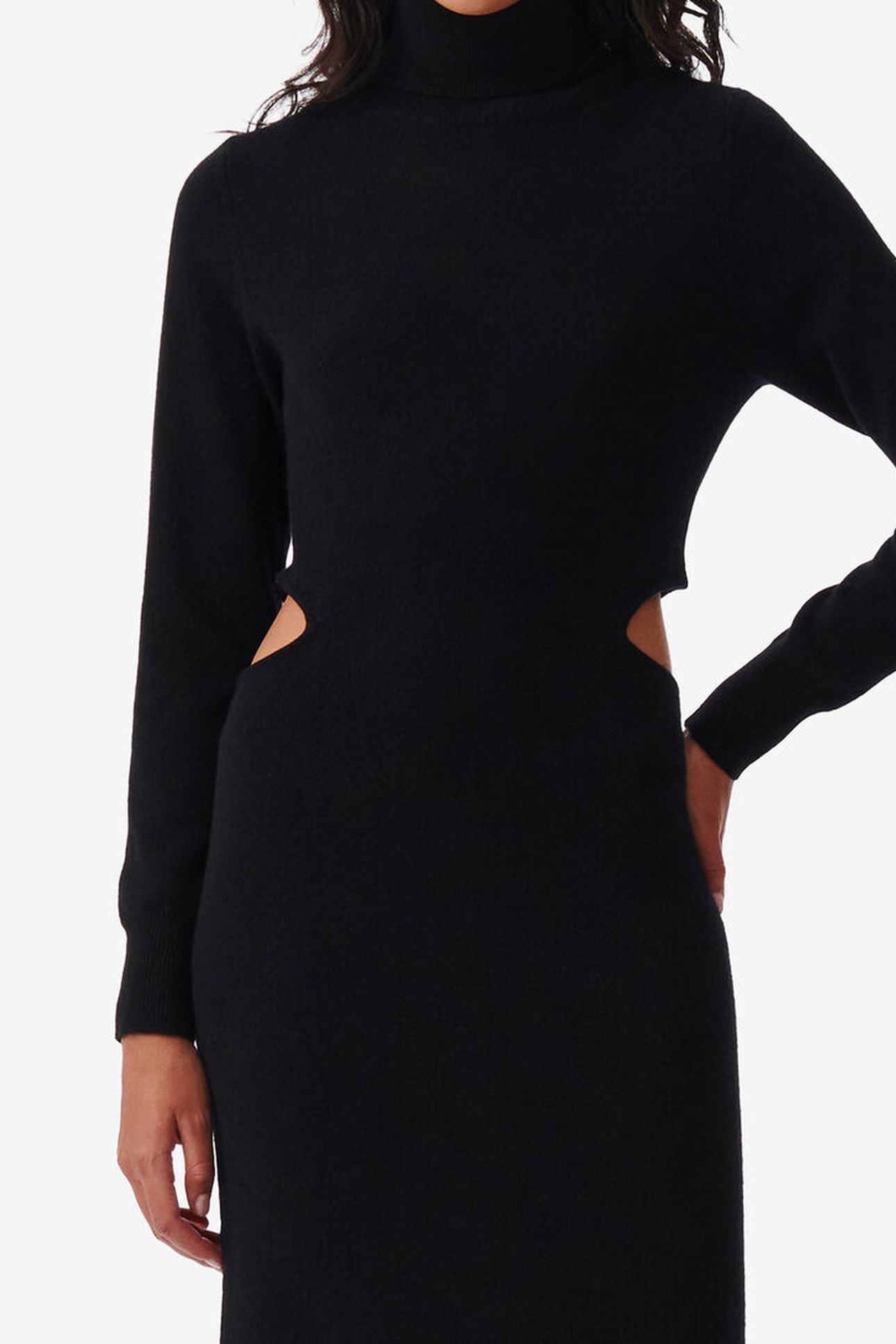 ISAO DRESS BLACK 4