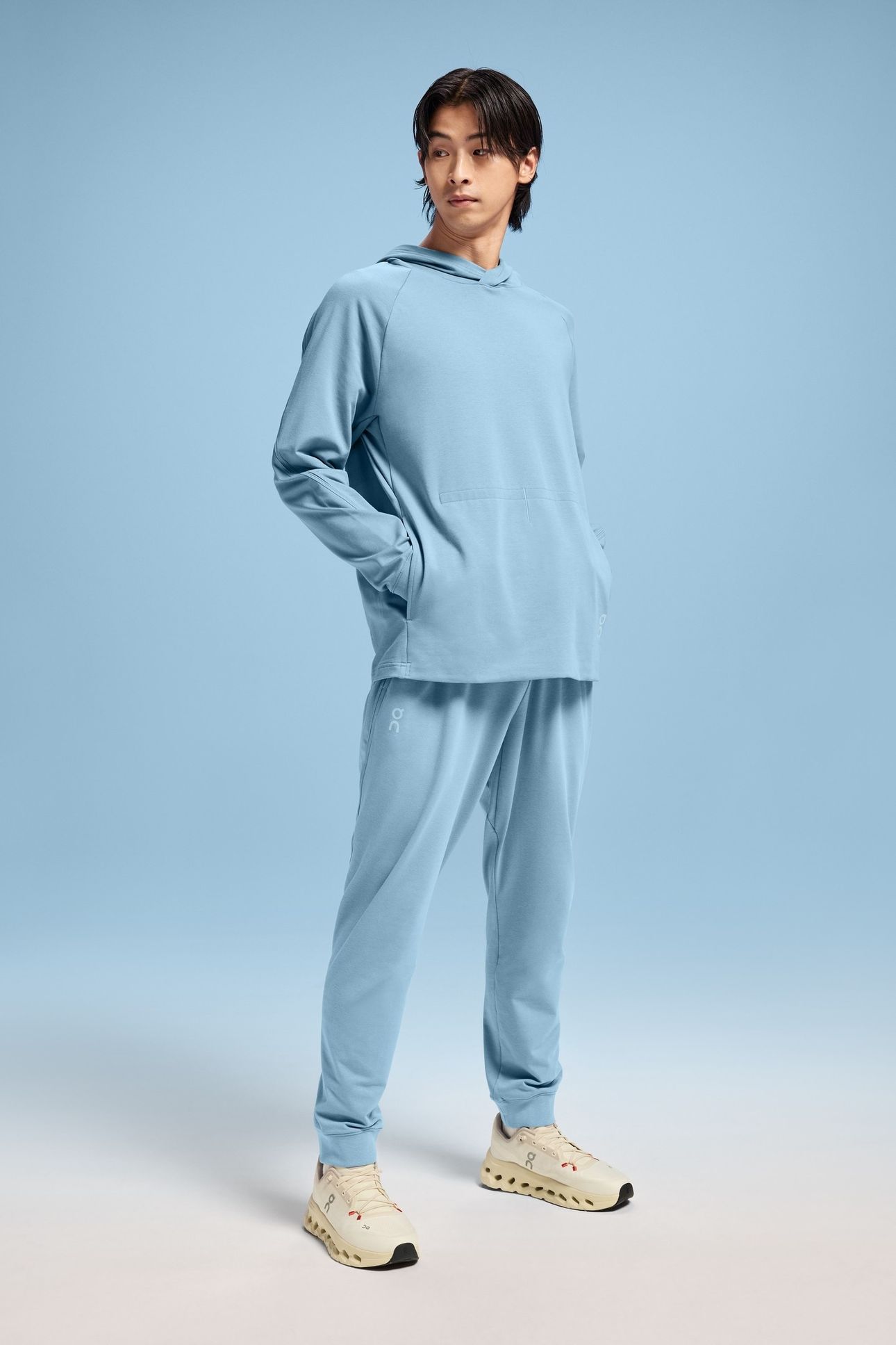 MOVEMENT HOODIE 1 M COAST 5