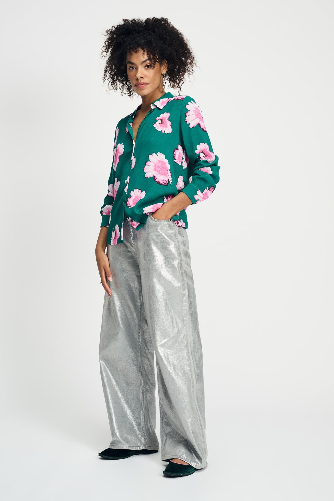 BLOUSE - MILA MEADOW FLOWERS GREEN 2
