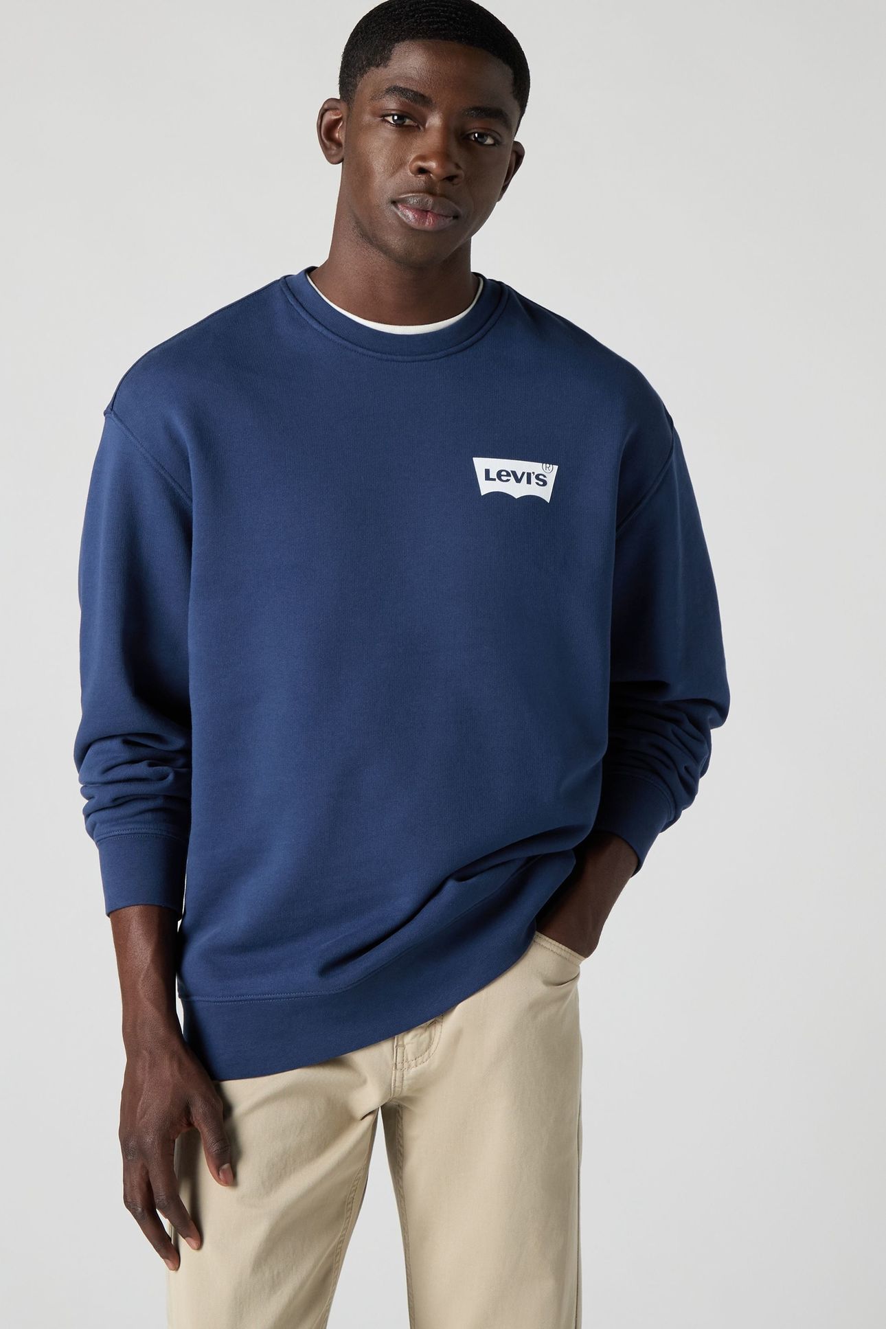 LSERELAXED T2 GRAPHIC C WHITE BW NEW BL 2
