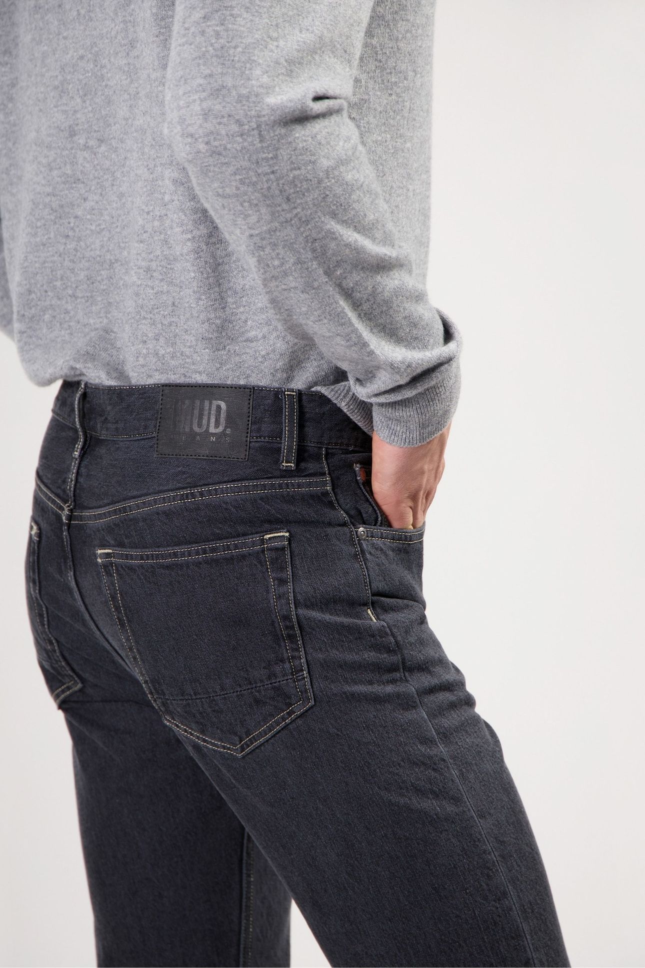 JOHN MID STRAIGHT MEDIUM BLACK 9
