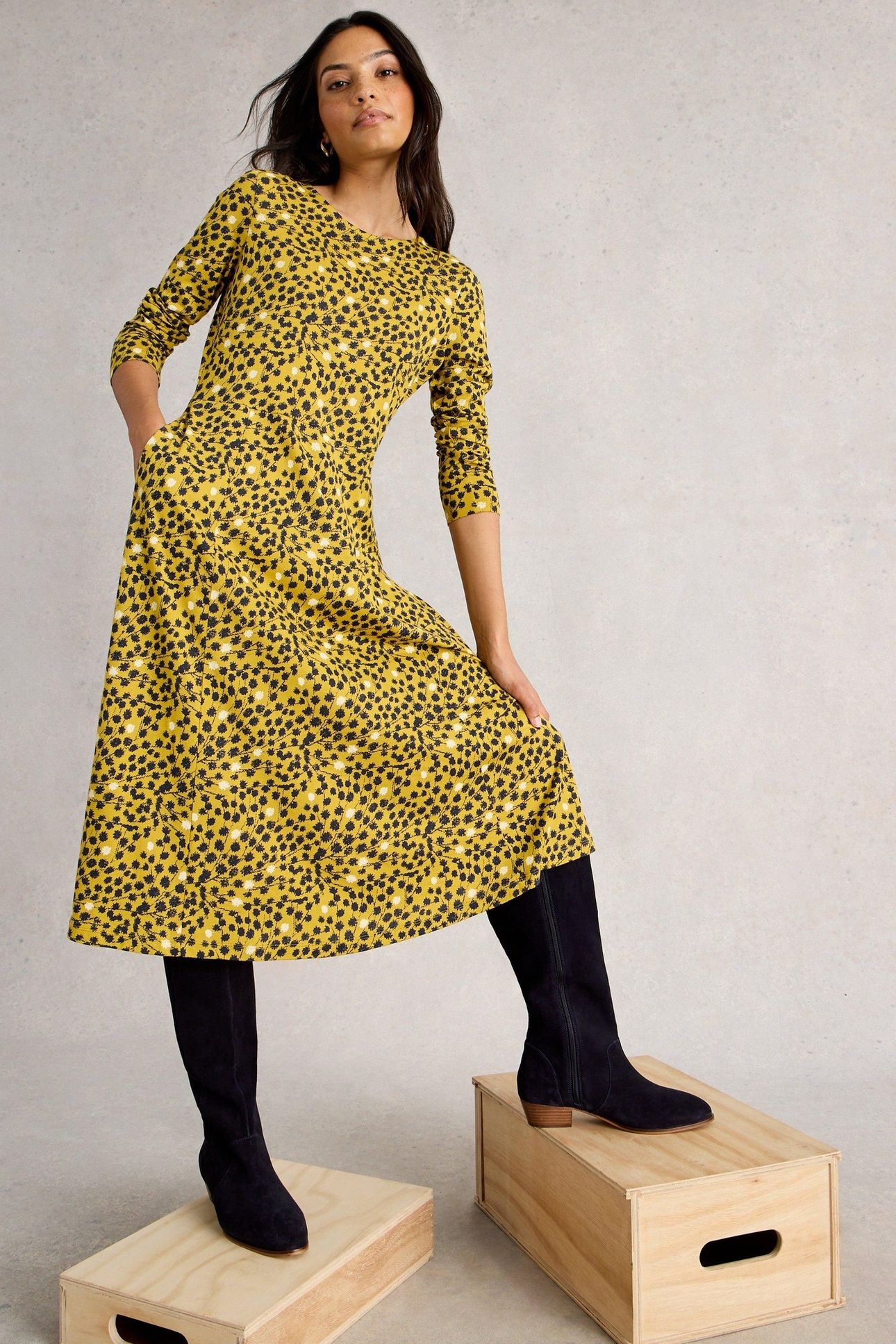 MADELINE JERSEY DRESS CHARTREUSE MULTI 5