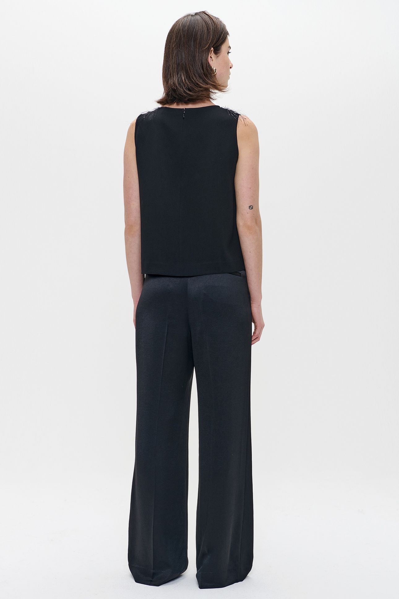 LUREX SLEEVELESS TOP BLACK 4