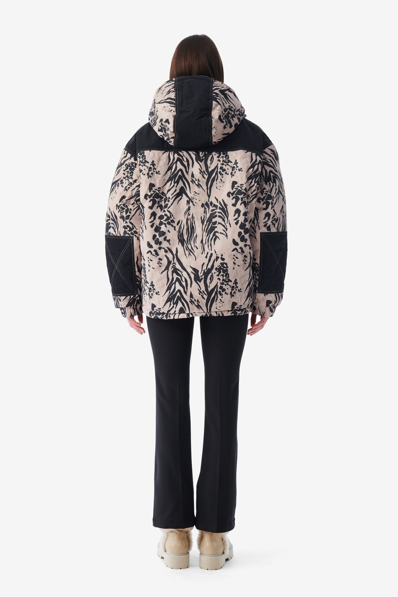 IQUCW23703 OUTERWEAR IVORY 2