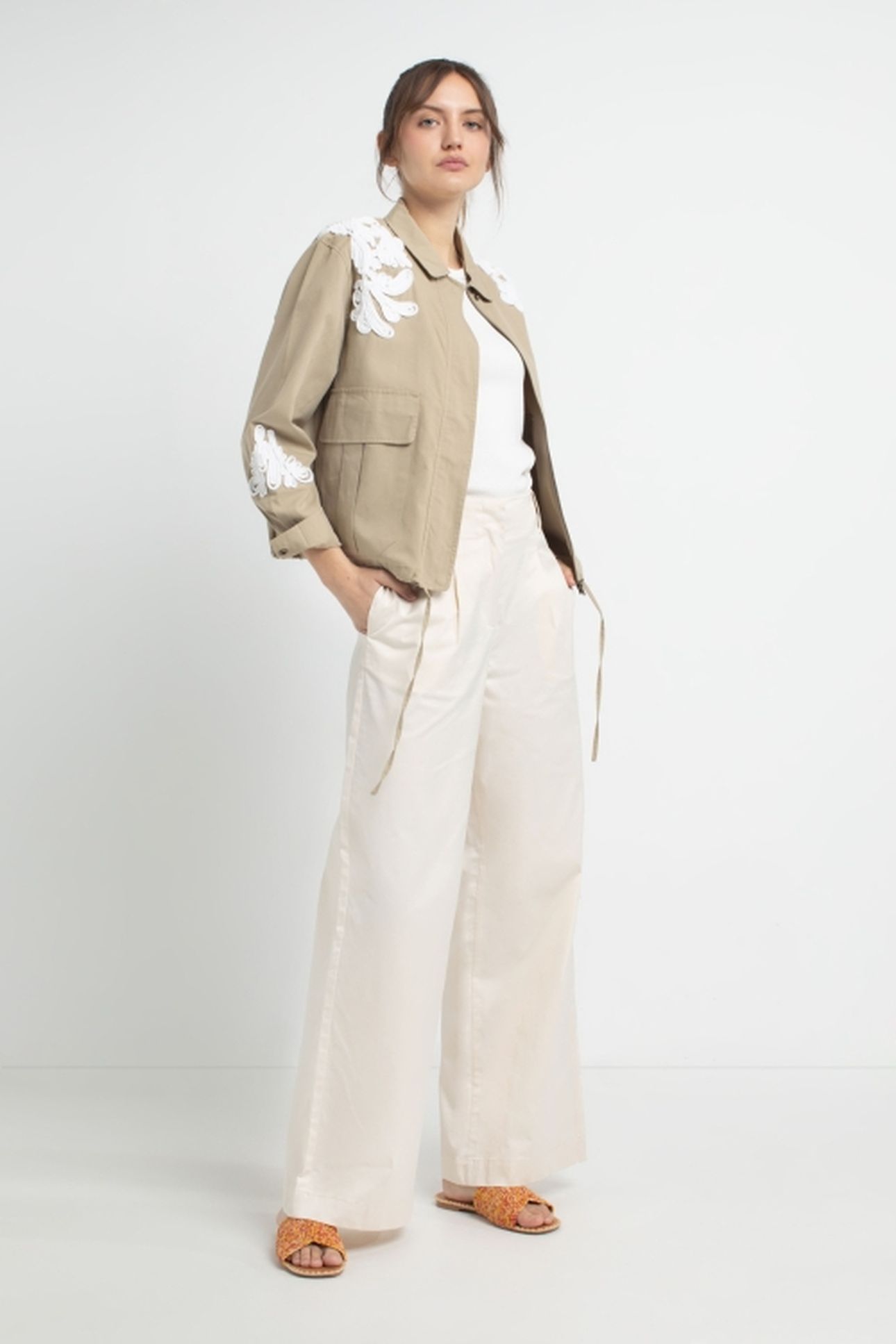 JEANNETTE JACKET LIGHT OLIVE 2