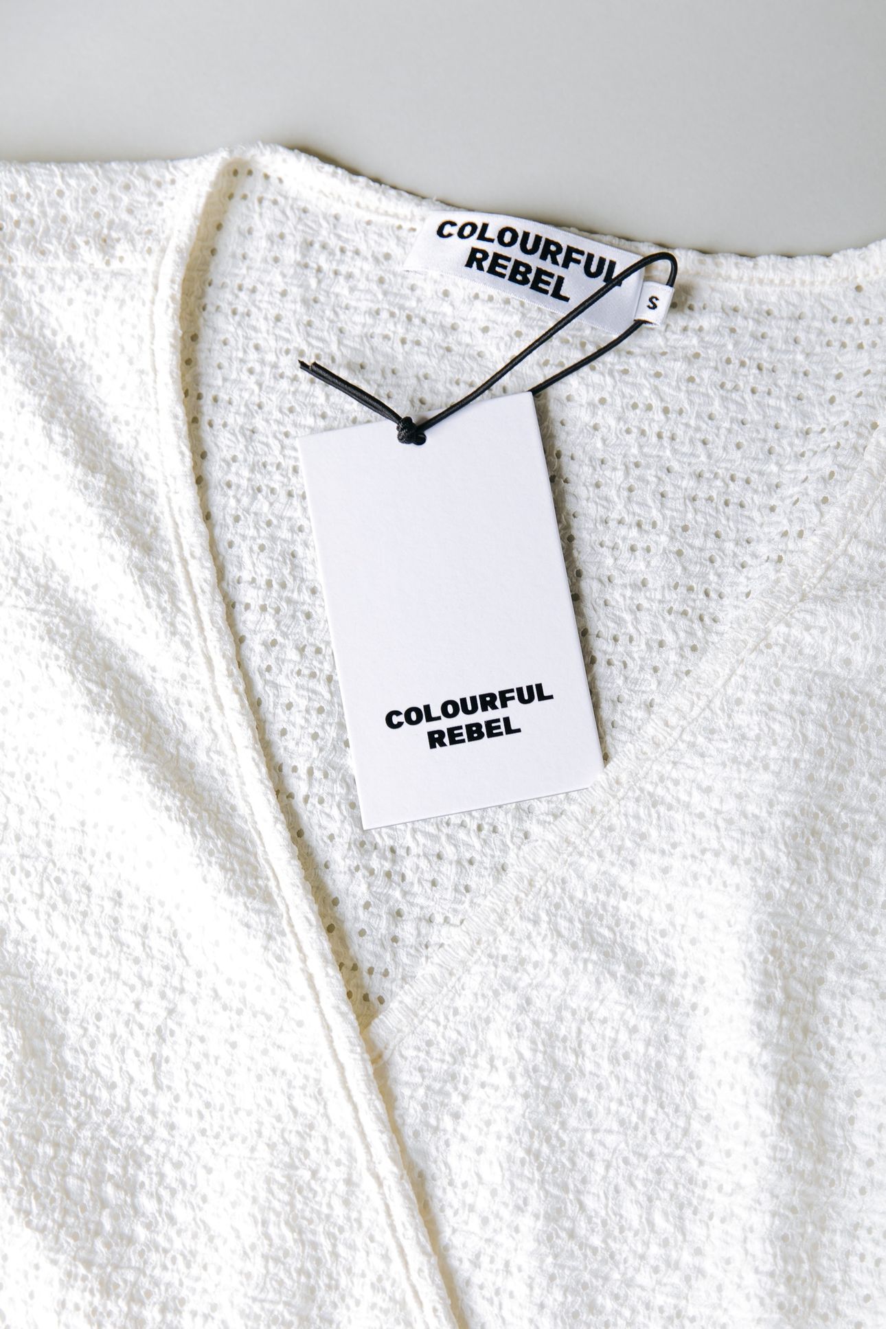 MILEY KNITTED STRUCTURE WRAP TOP OFF WHITE 5