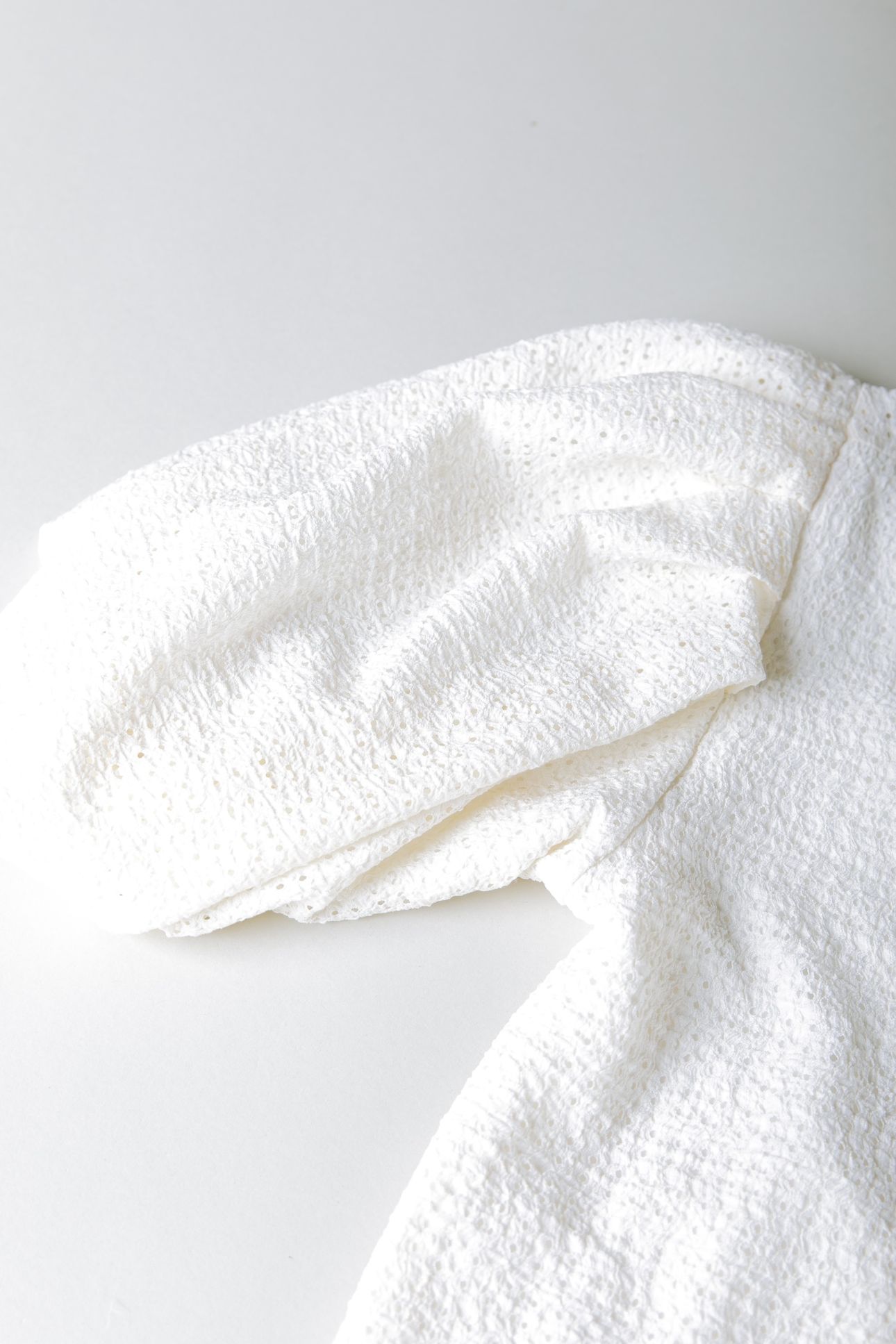 MILEY KNITTED STRUCTURE WRAP TOP OFF WHITE 4