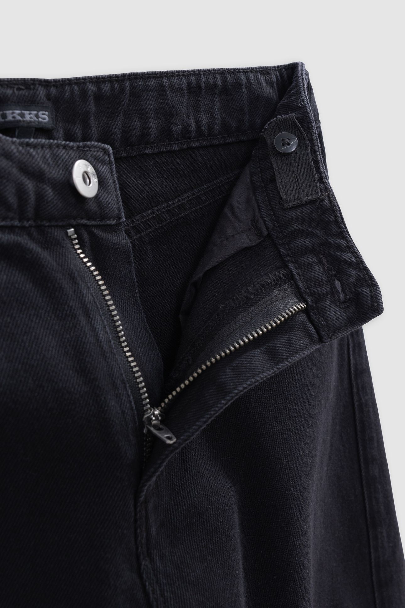 BARREL BLACK WATERLESS JEANS 5